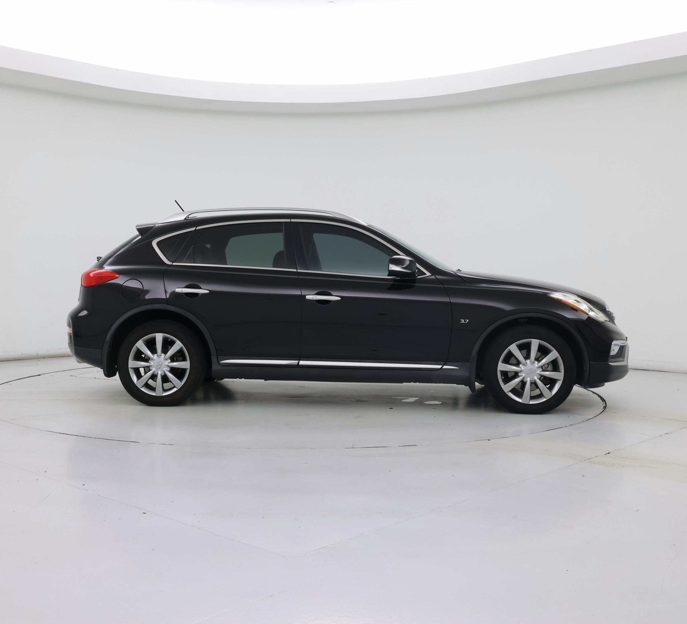 Thumbnail: 2017 INFINITI QX50 - 7