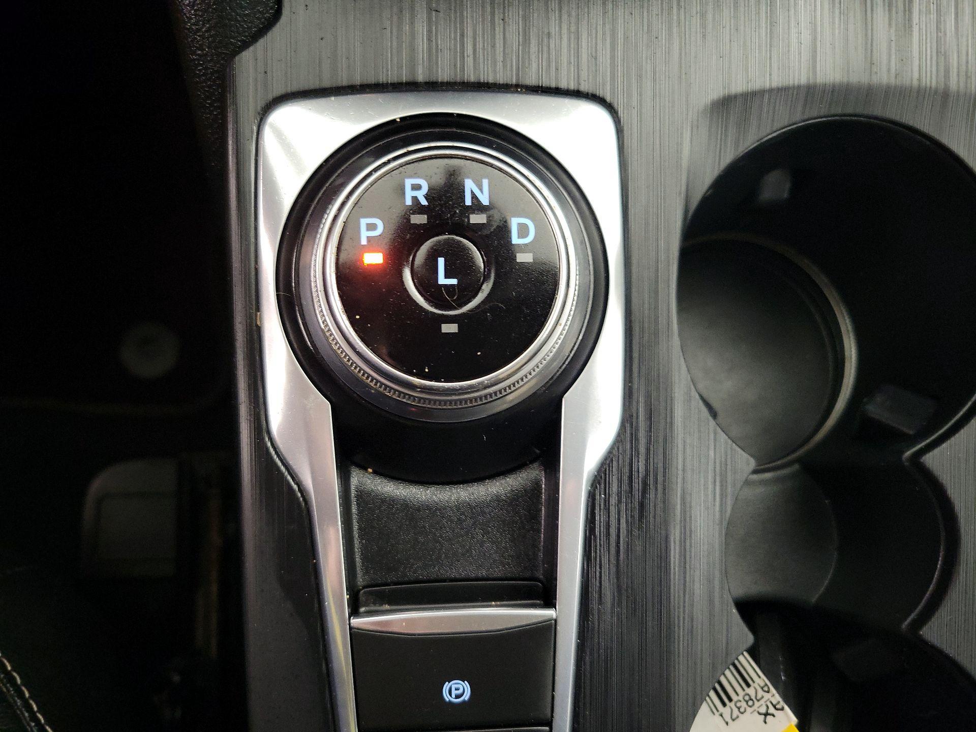 Thumbnail: 2021 Ford Escape - 17
