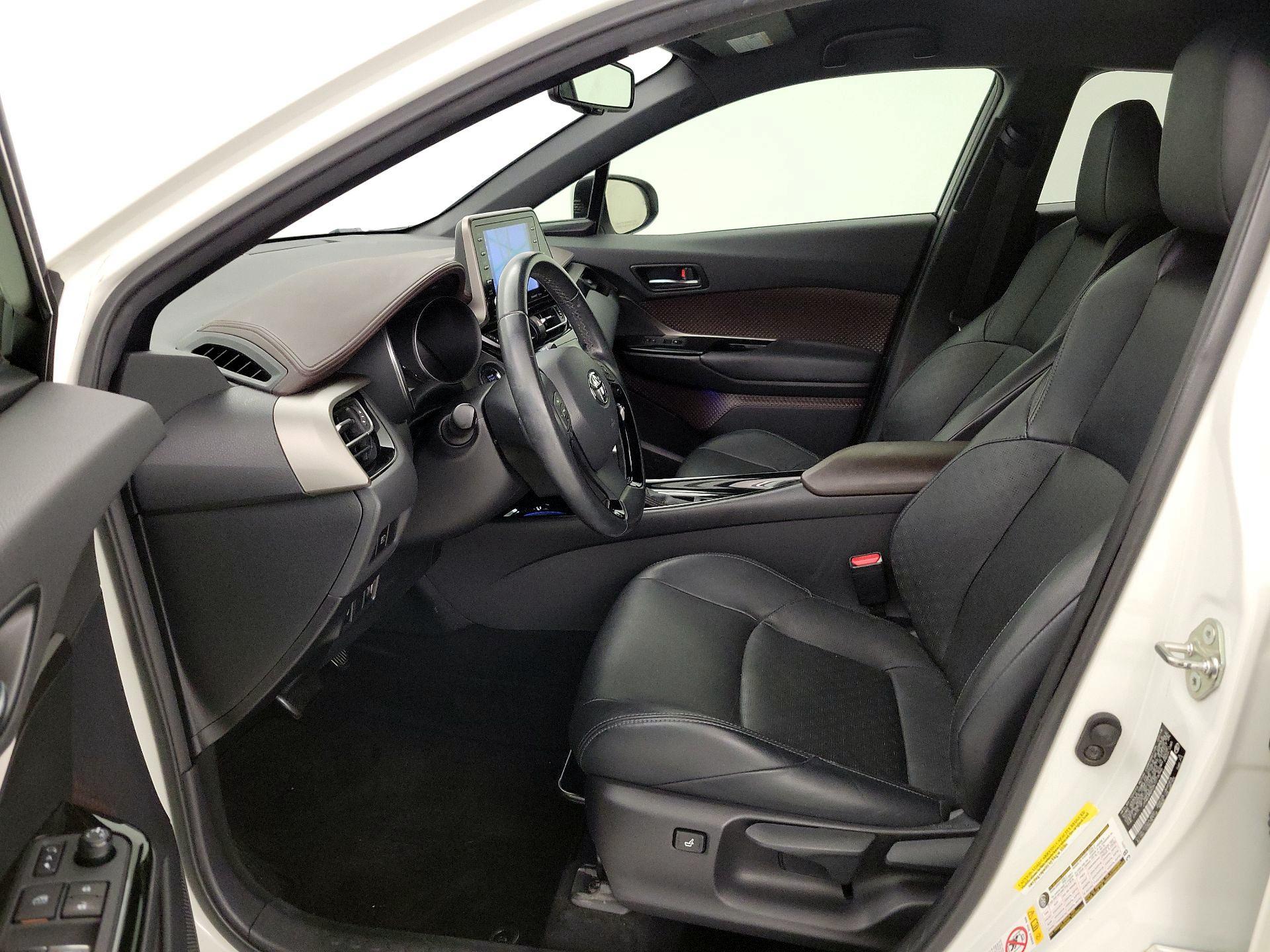 Thumbnail: 2019 Toyota C-HR - 11