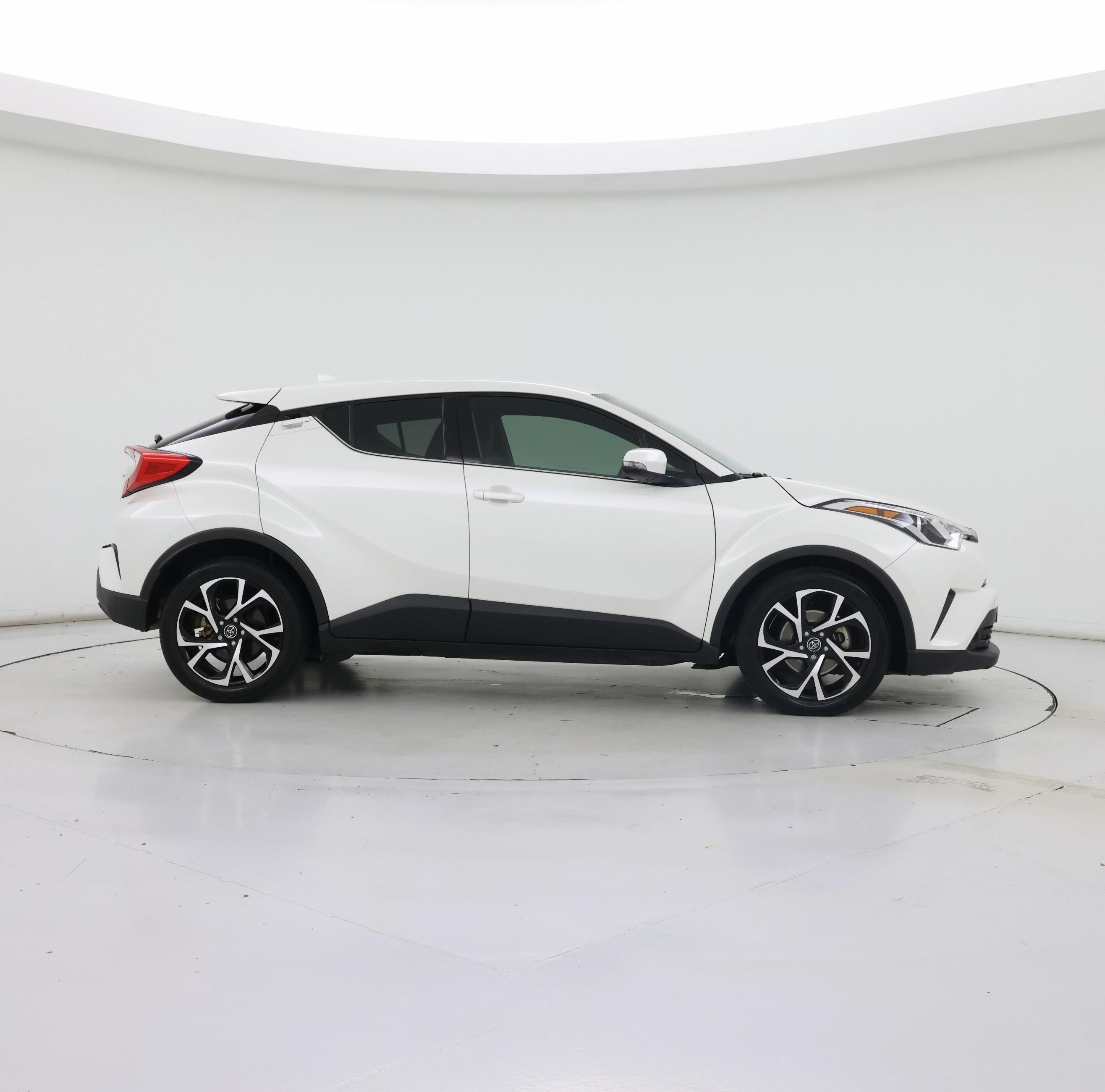 Thumbnail: 2019 Toyota C-HR - 7