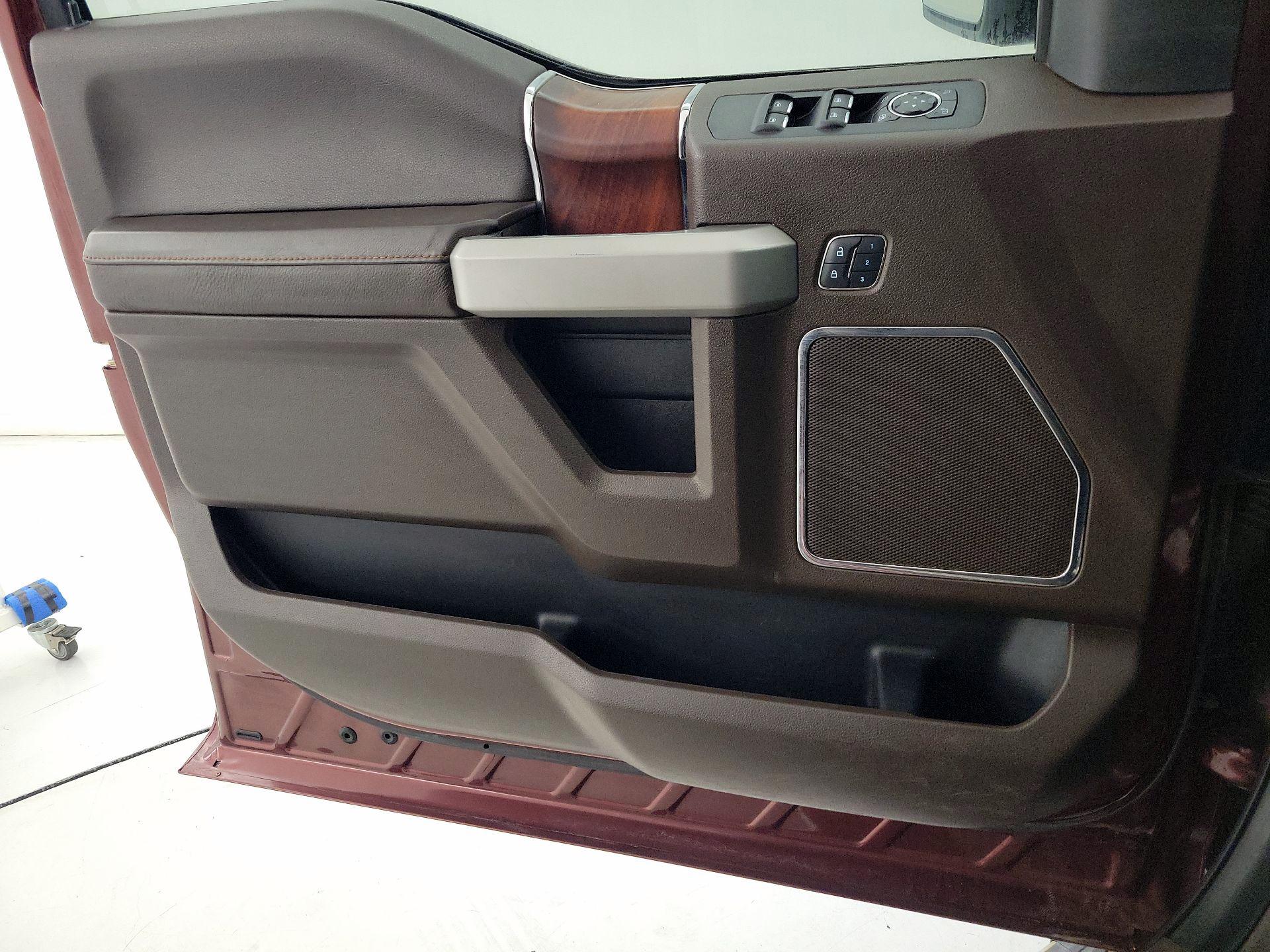 Thumbnail: 2017 Ford F-150 - 12