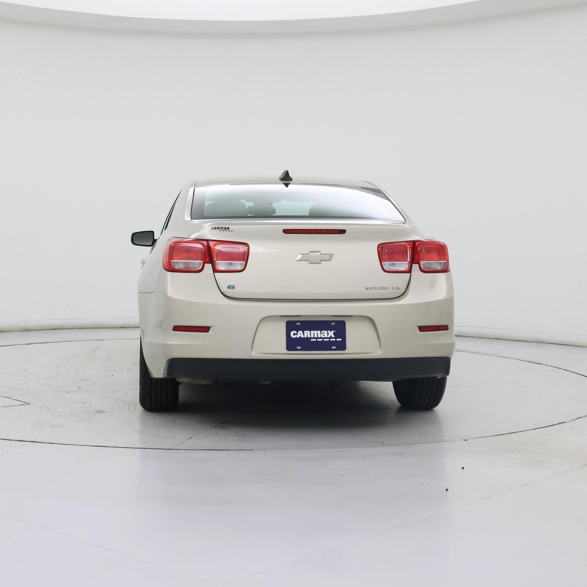 Thumbnail: 2015 Chevrolet Malibu - 6