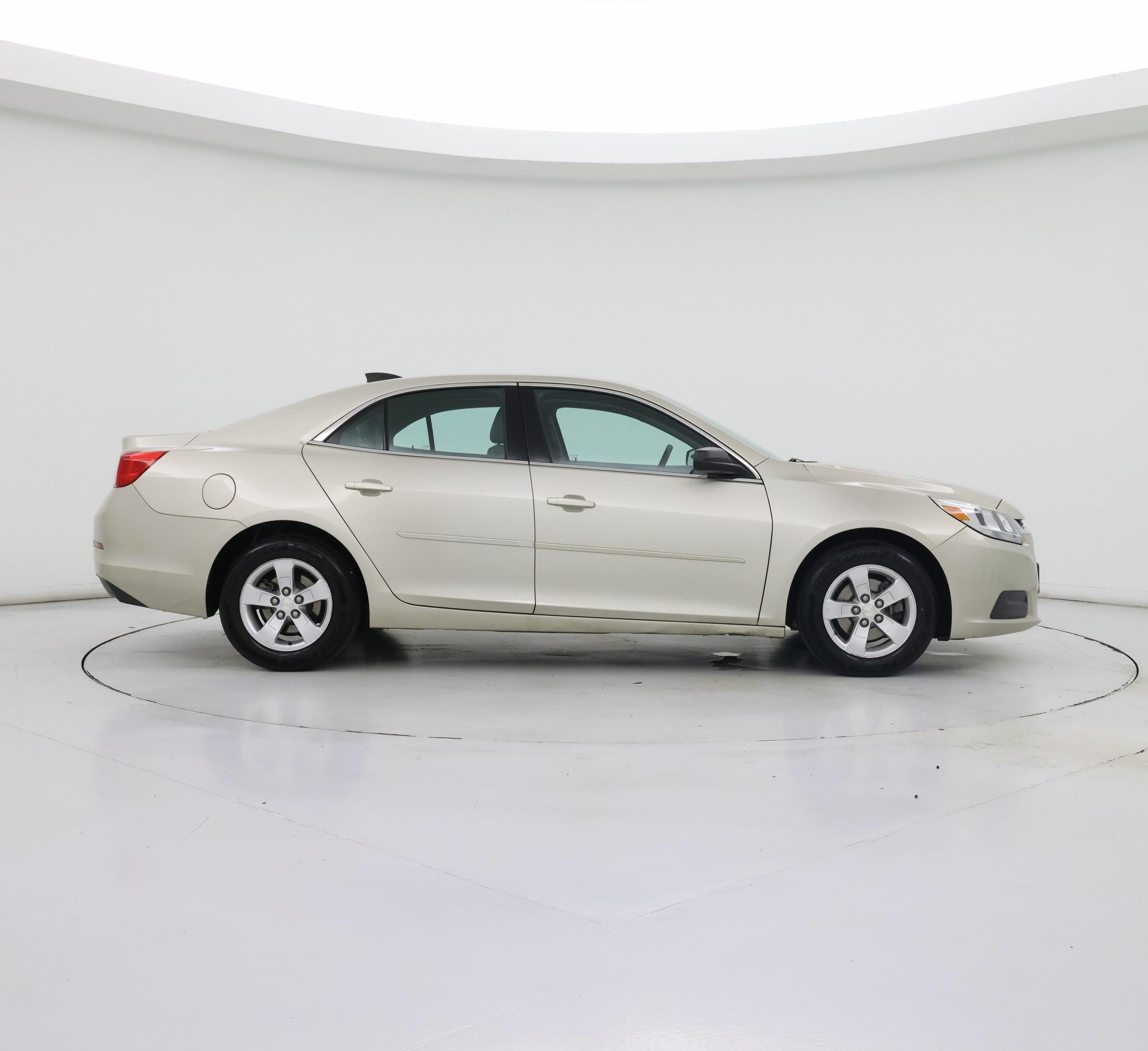 Thumbnail: 2015 Chevrolet Malibu - 7