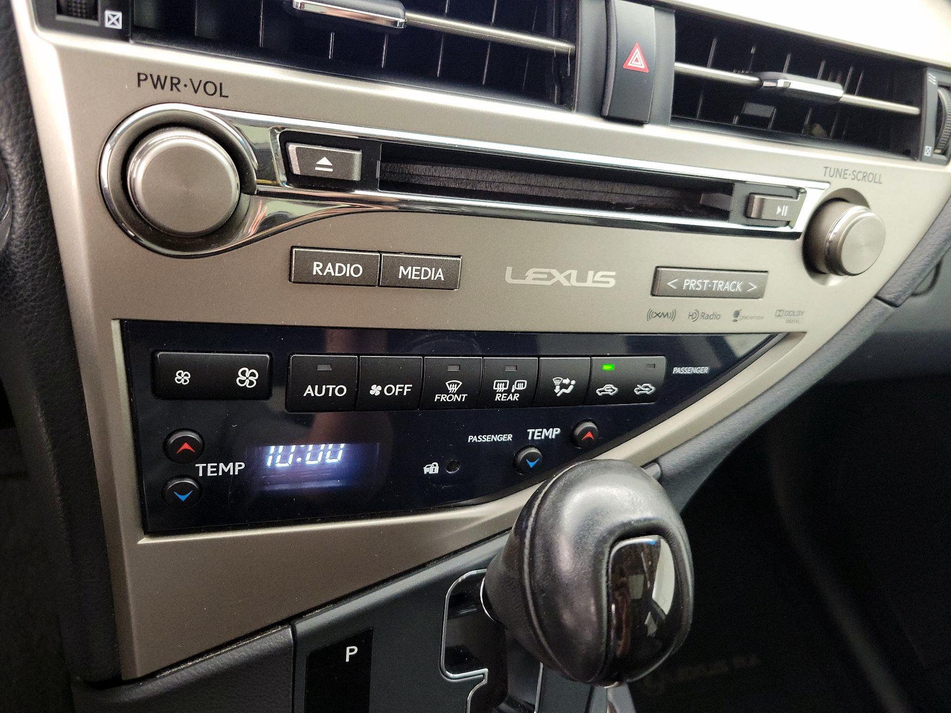 Thumbnail: 2015 Lexus RX - 17