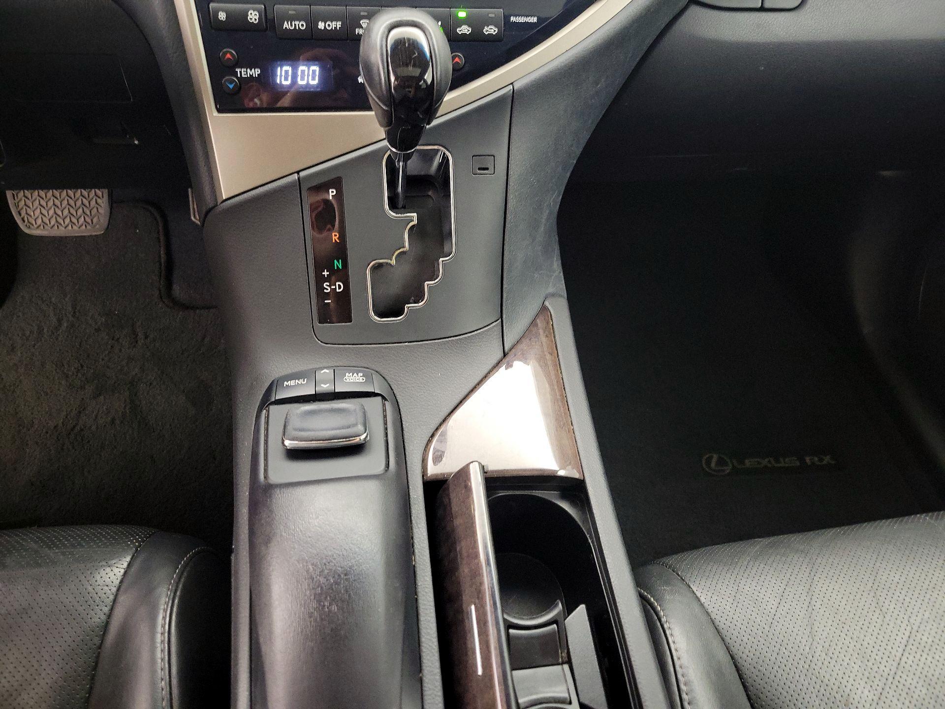 Thumbnail: 2015 Lexus RX - 18