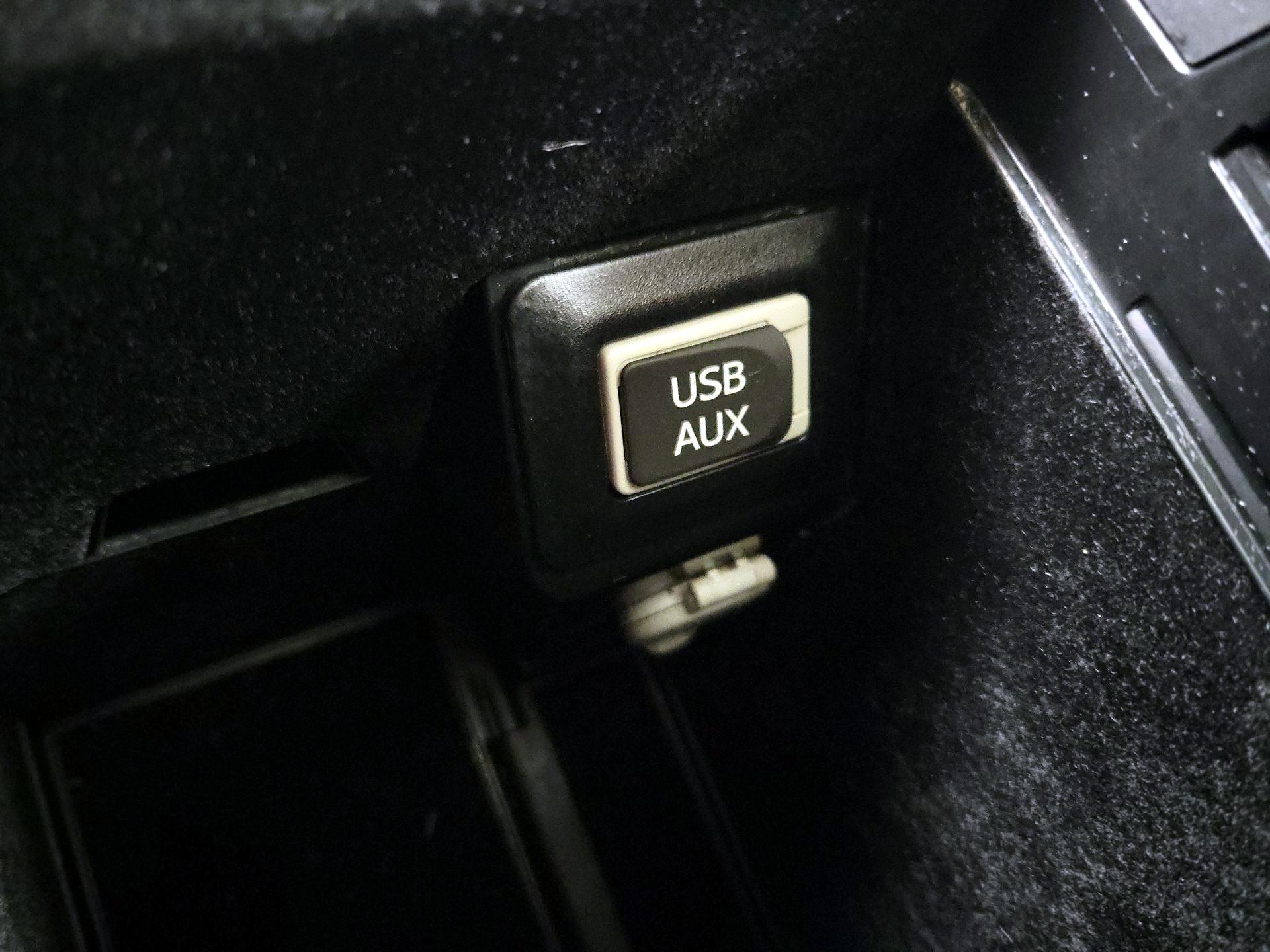 Thumbnail: 2015 Lexus RX - 19
