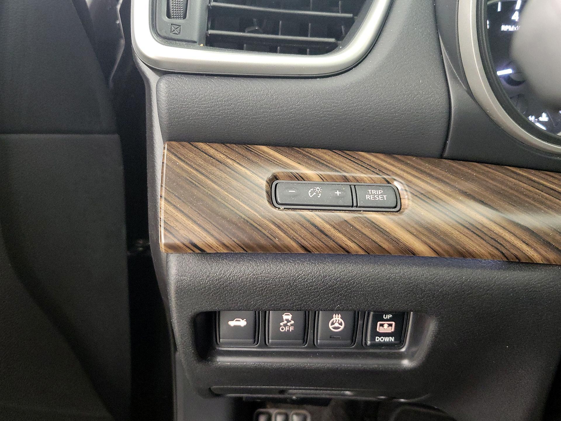 Thumbnail: 2016 Nissan Maxima - 13