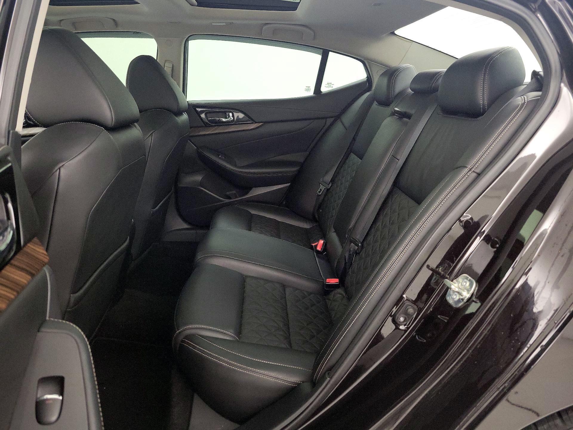 Thumbnail: 2016 Nissan Maxima - 20