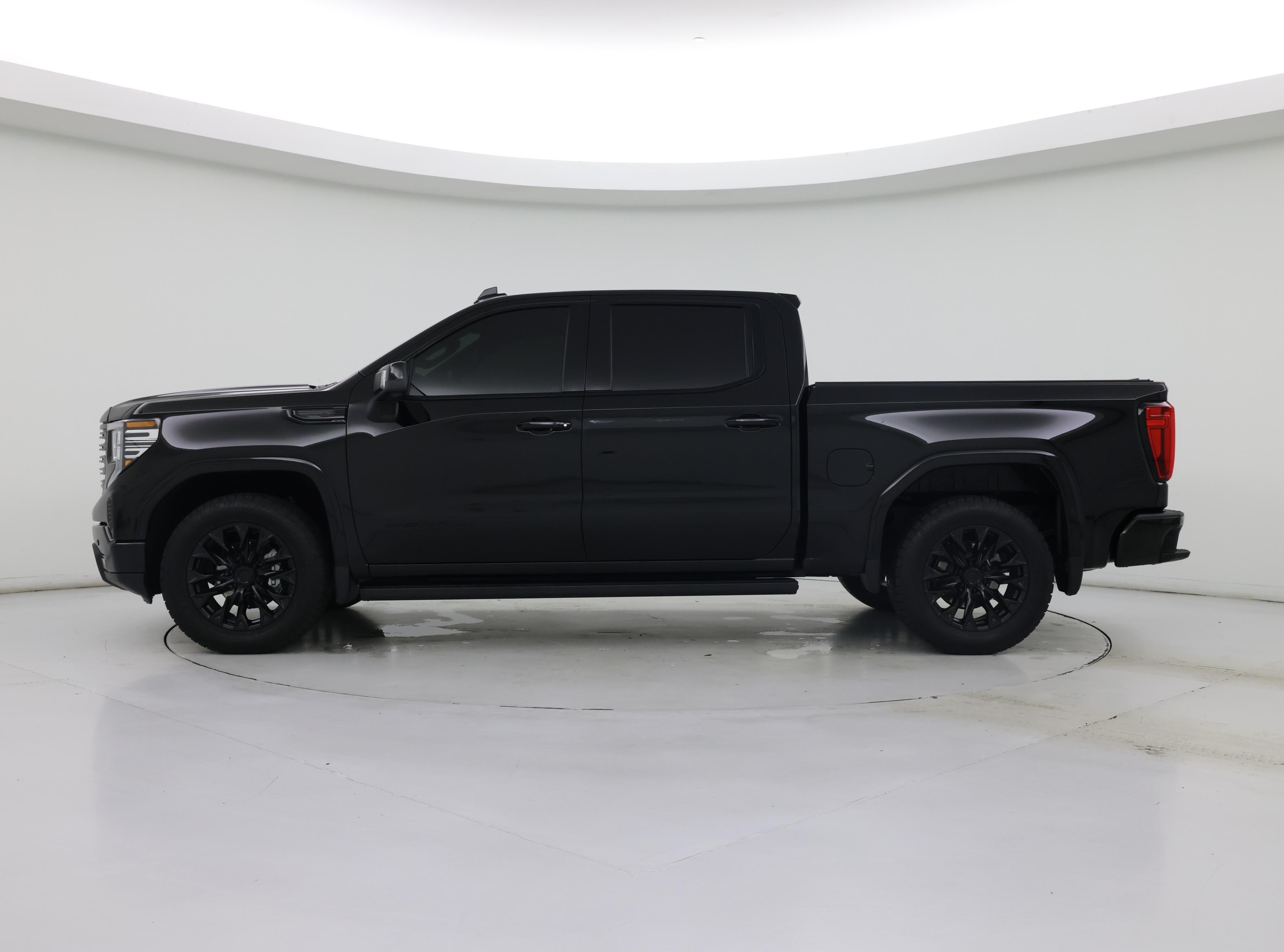 Thumbnail: 2025 GMC Sierra 1500 - 3