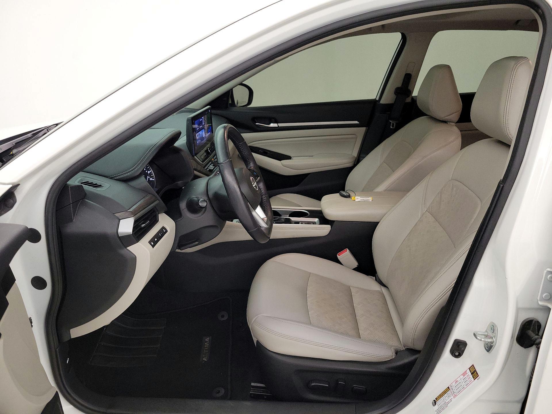 Thumbnail: 2023 Nissan Altima - 11