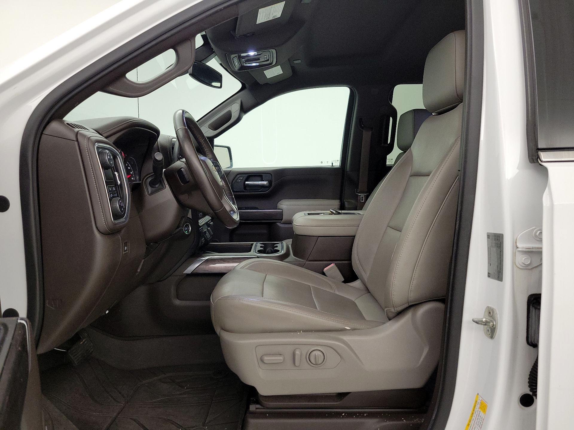 Thumbnail: 2019 Chevrolet Silverado 1500 - 11