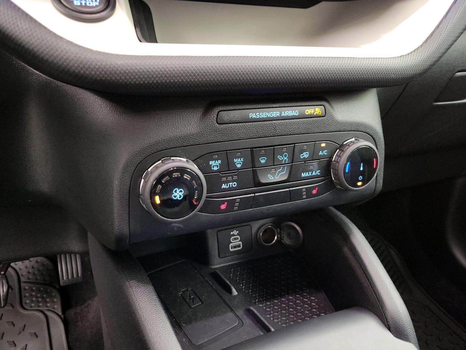 Thumbnail: 2023 Ford Bronco Sport - 16