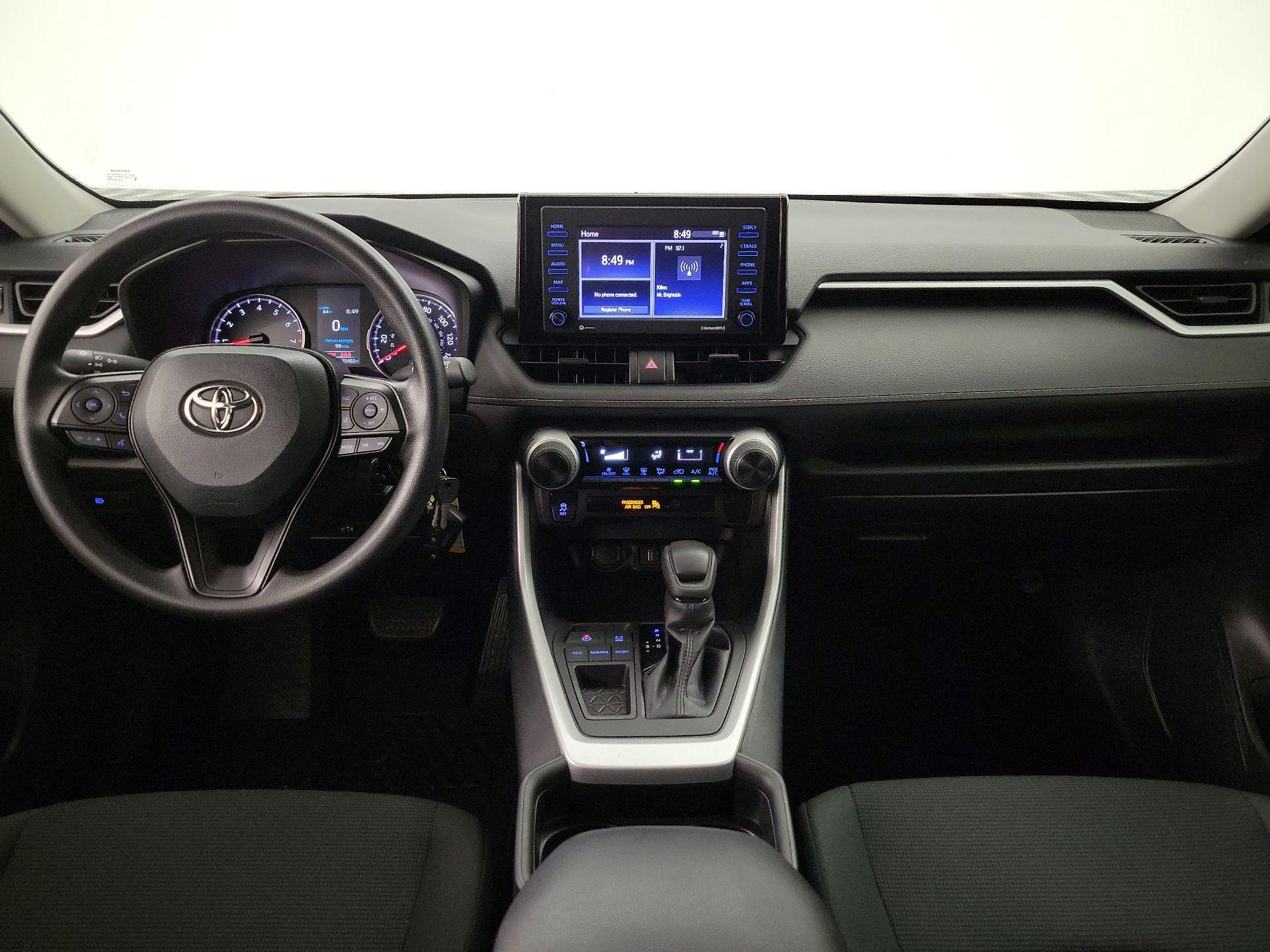 Thumbnail: 2021 Toyota RAV4 - 9