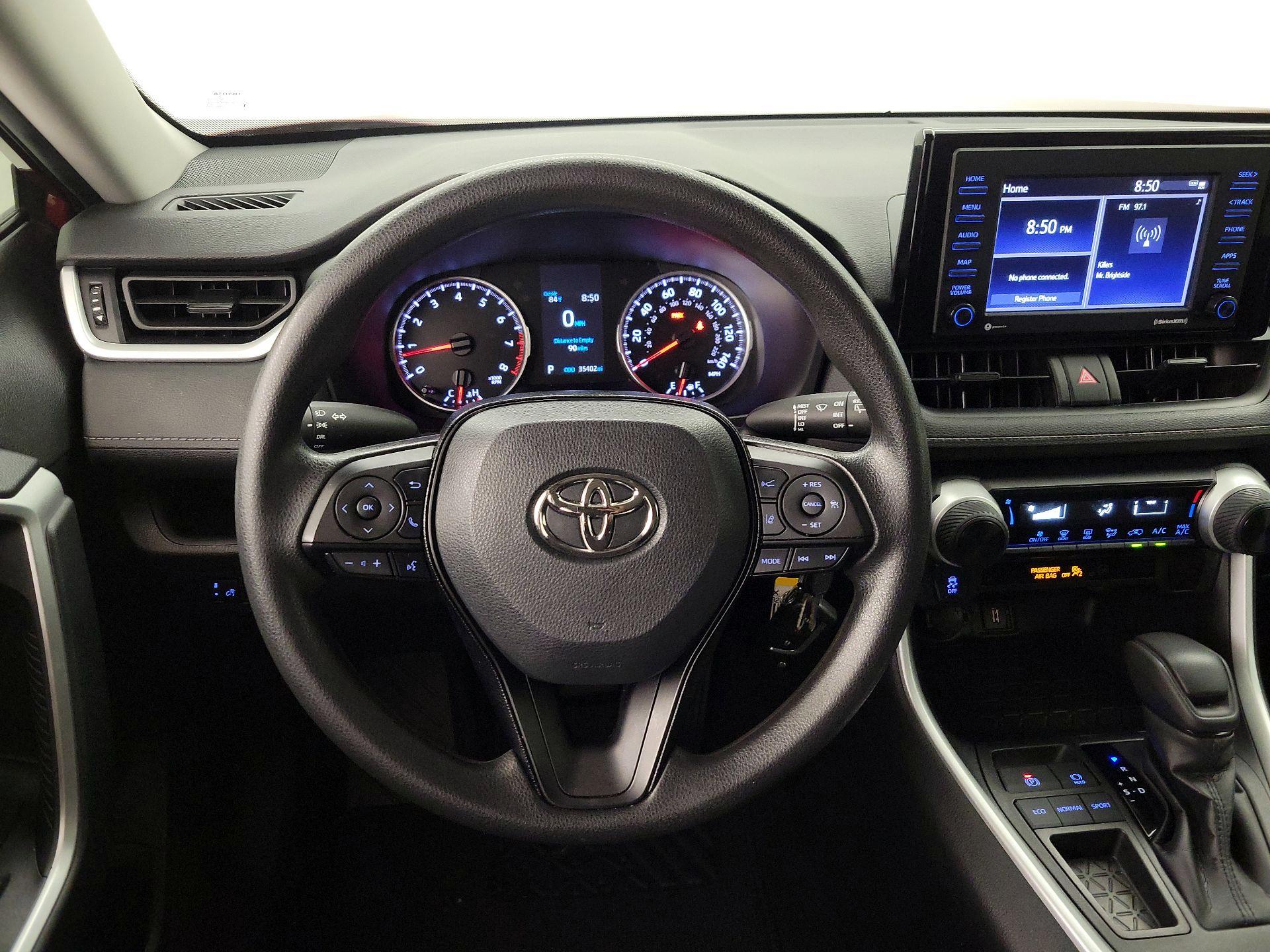 Thumbnail: 2021 Toyota RAV4 - 10