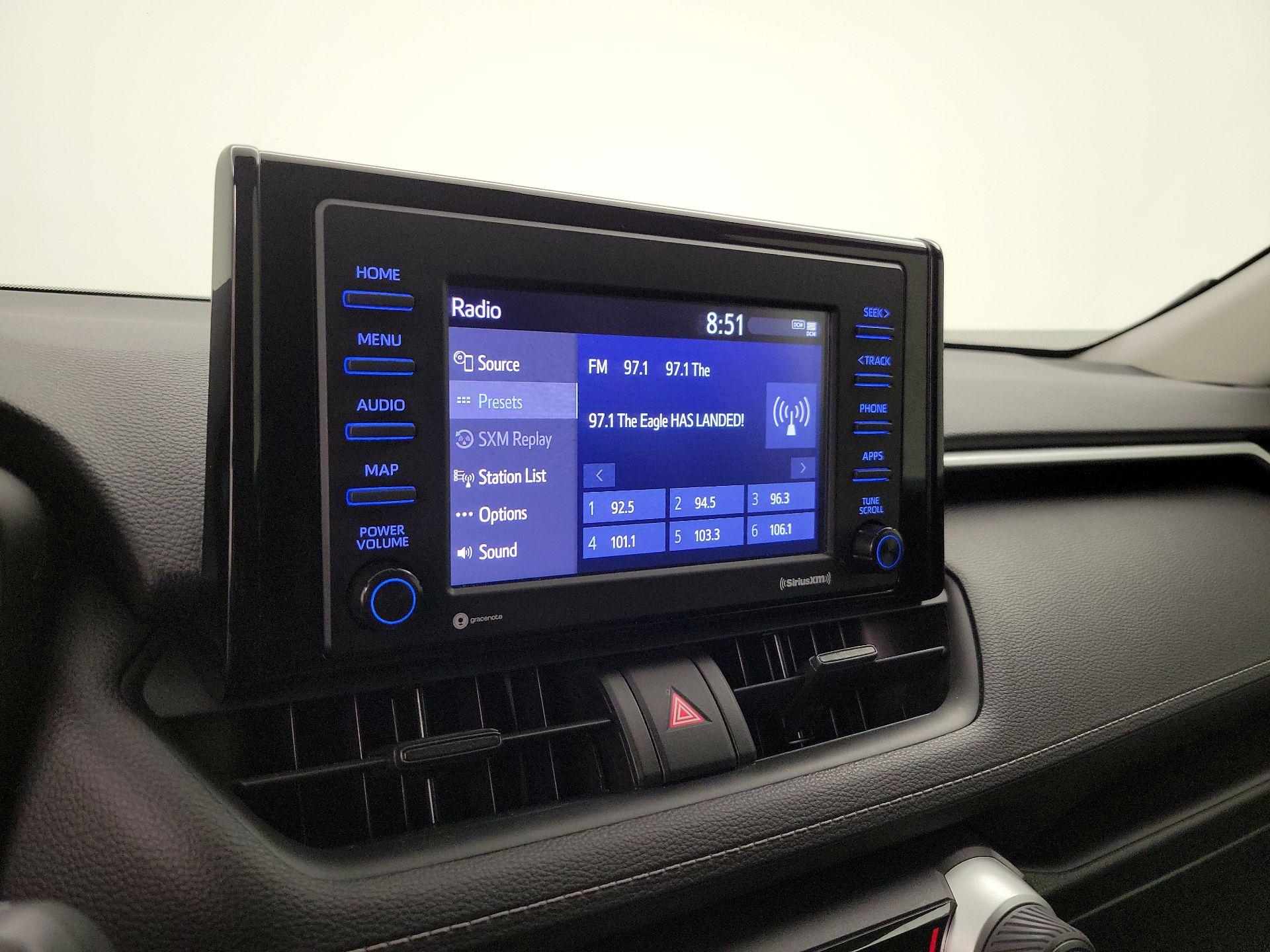 Thumbnail: 2021 Toyota RAV4 - 15