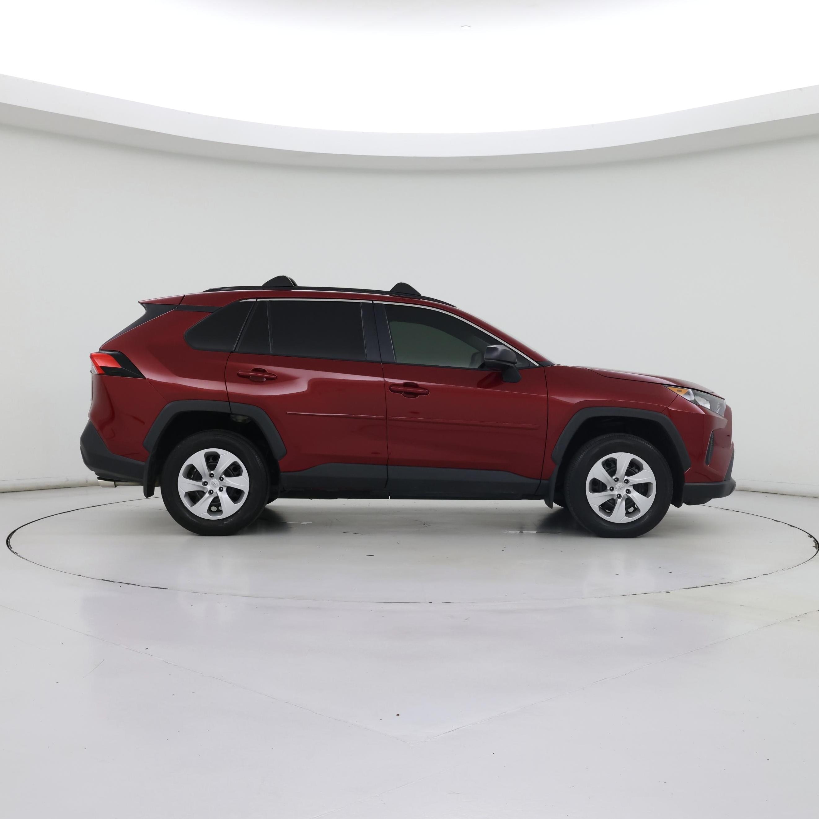 Thumbnail: 2021 Toyota RAV4 - 7