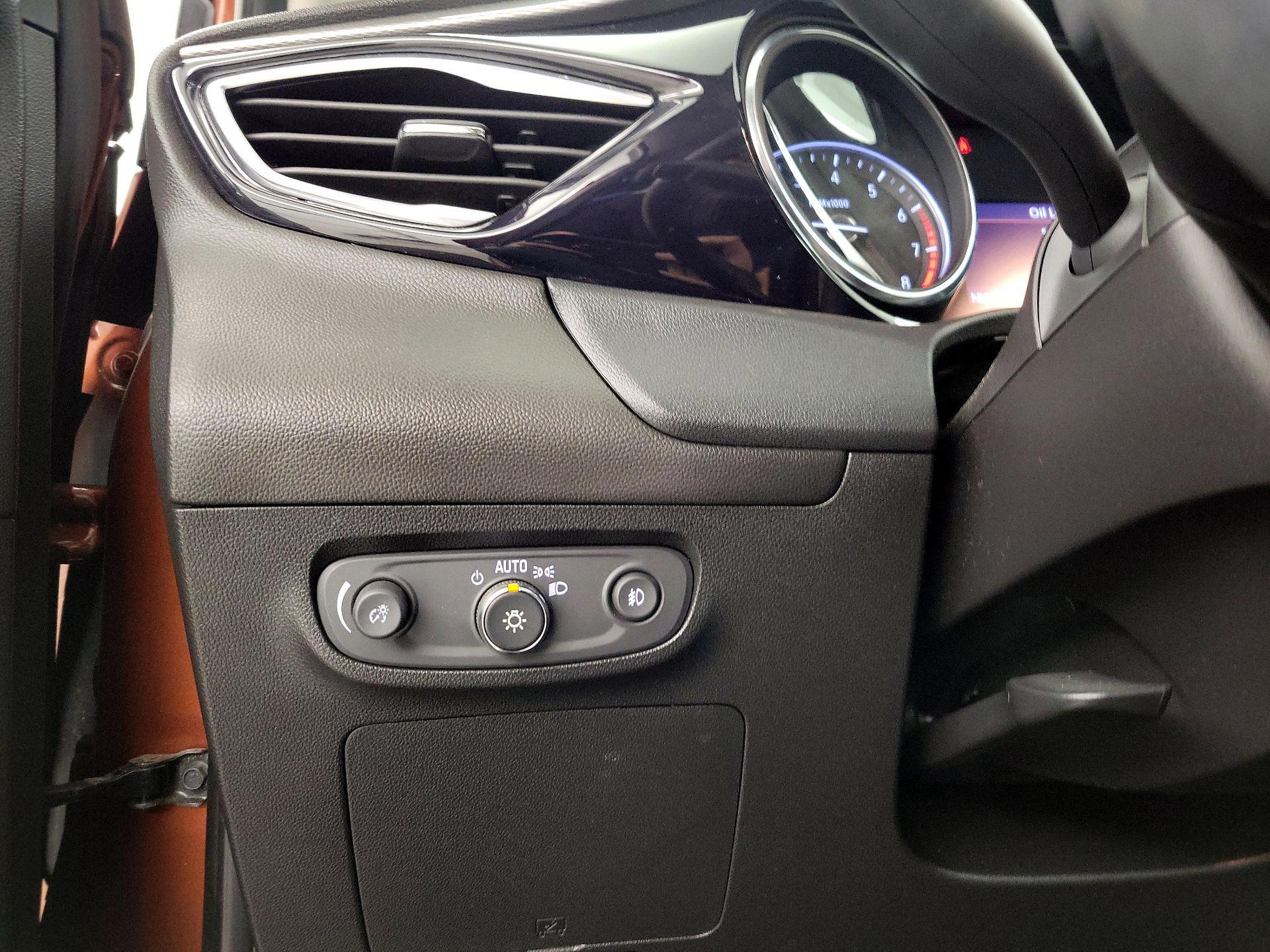 Thumbnail: 2021 Buick Encore GX - 13