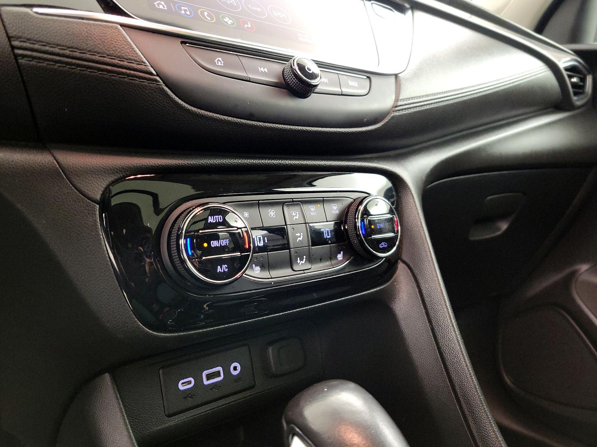 Thumbnail: 2021 Buick Encore GX - 16