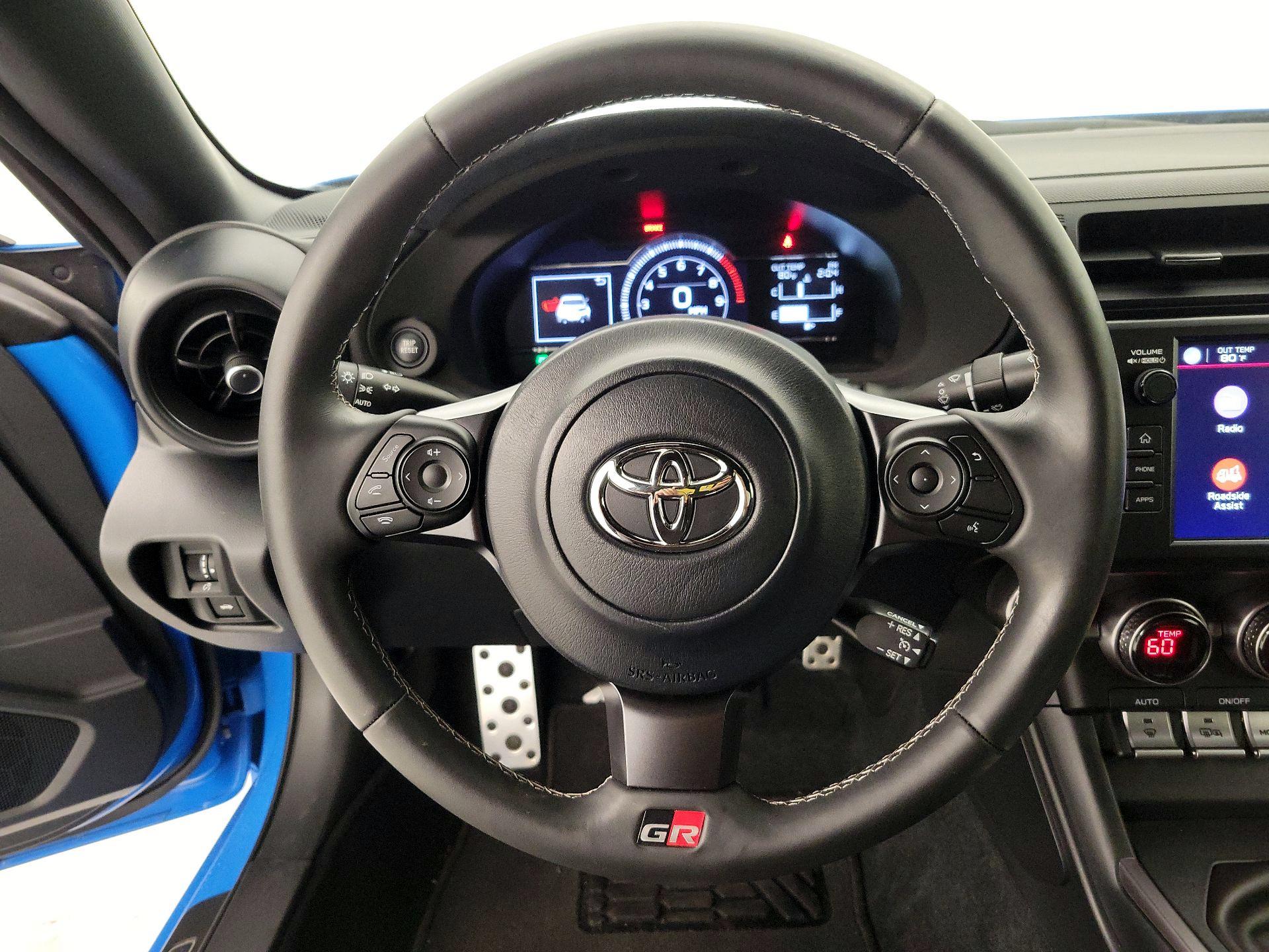 Thumbnail: 2023 Toyota GR86 - 10