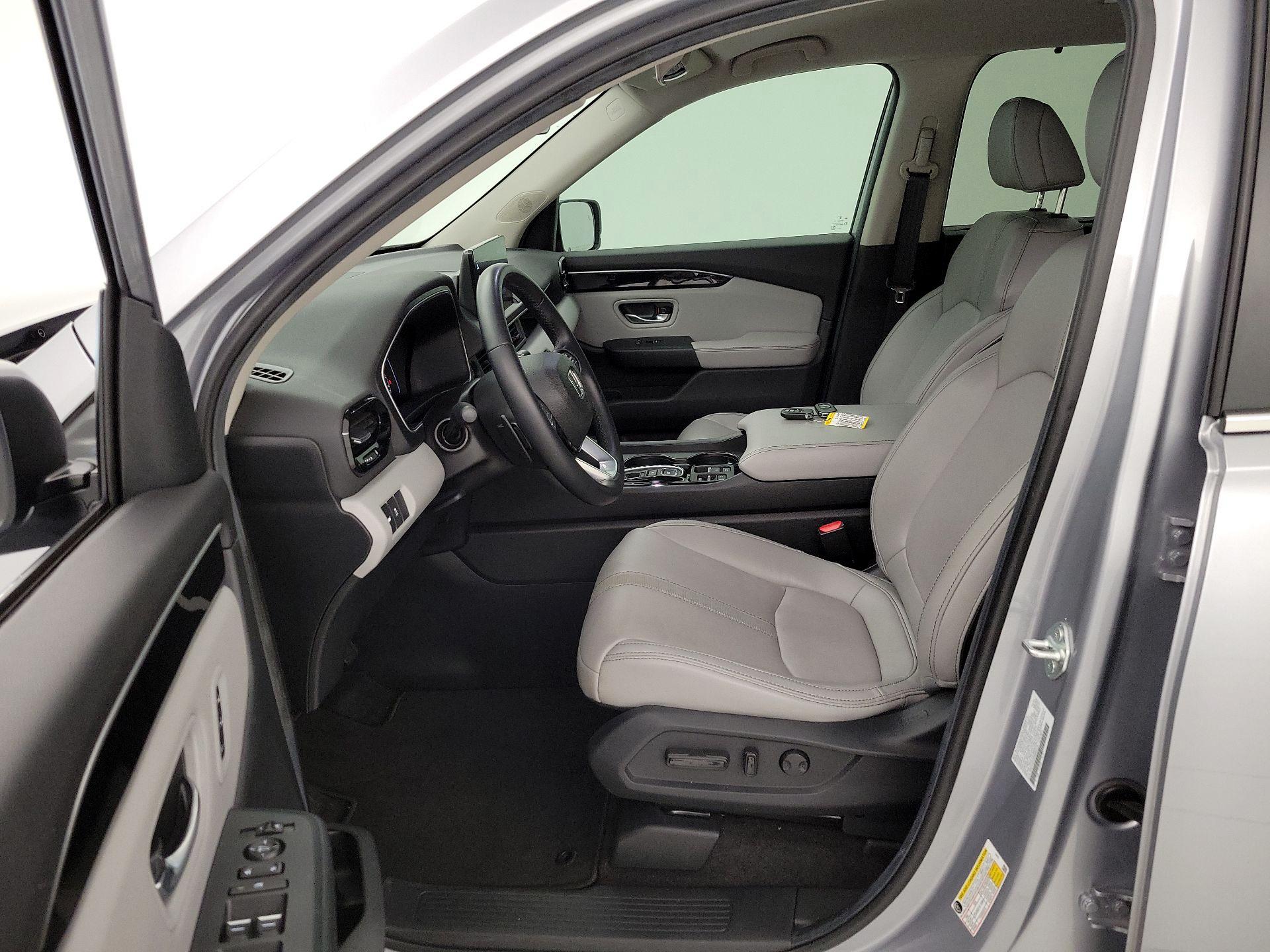 Thumbnail: 2024 Honda Pilot - 11