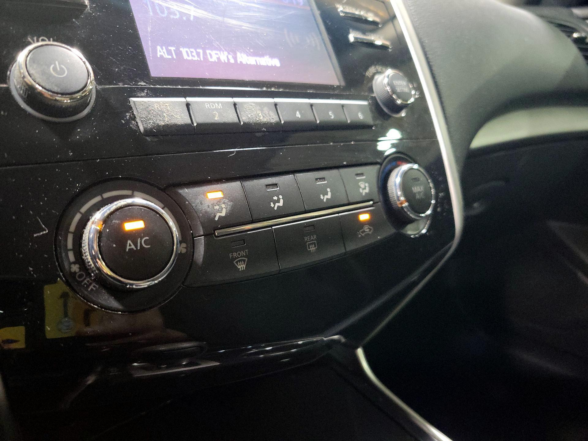 Thumbnail: 2014 Nissan Altima - 16