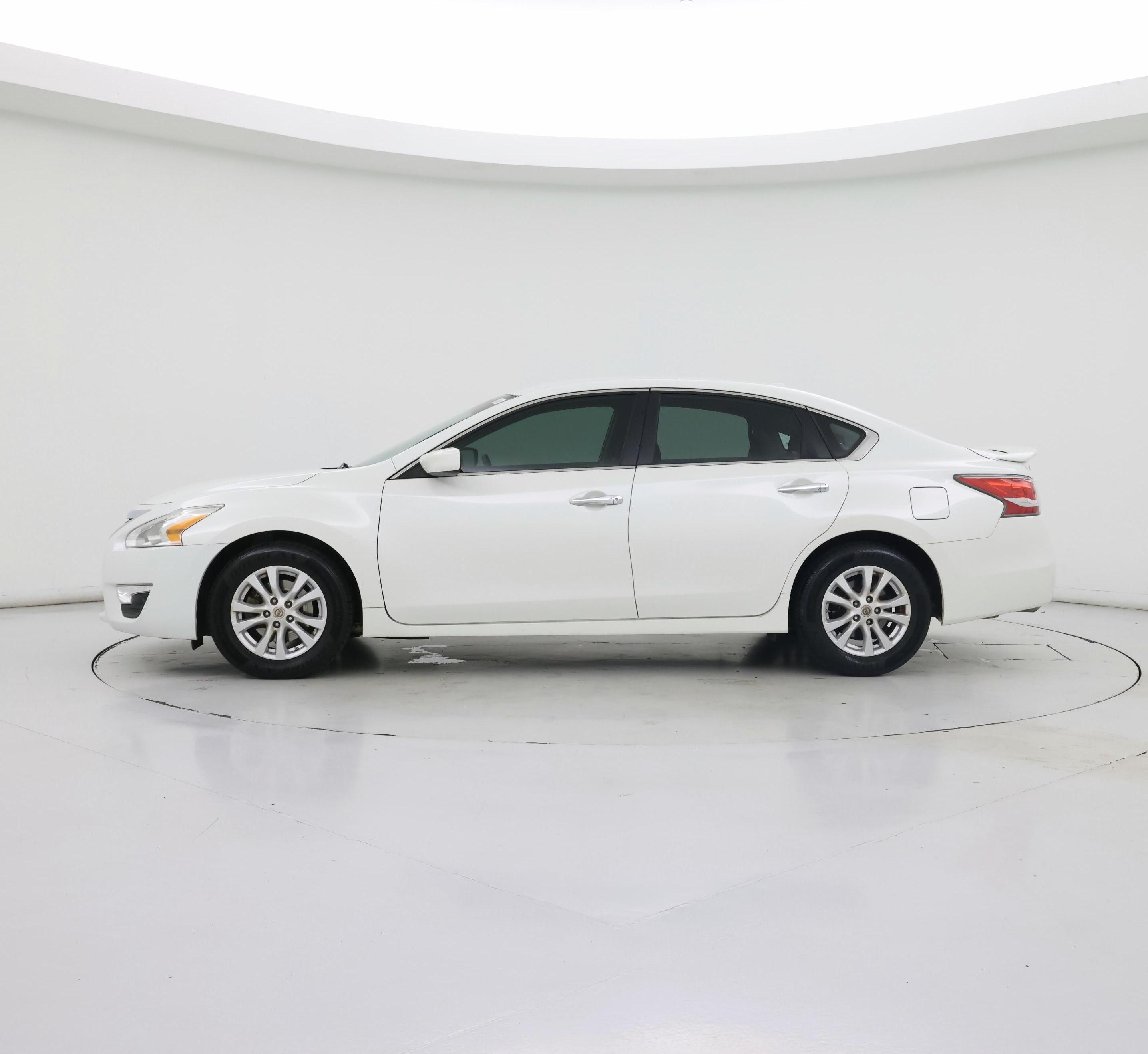 Thumbnail: 2014 Nissan Altima - 3