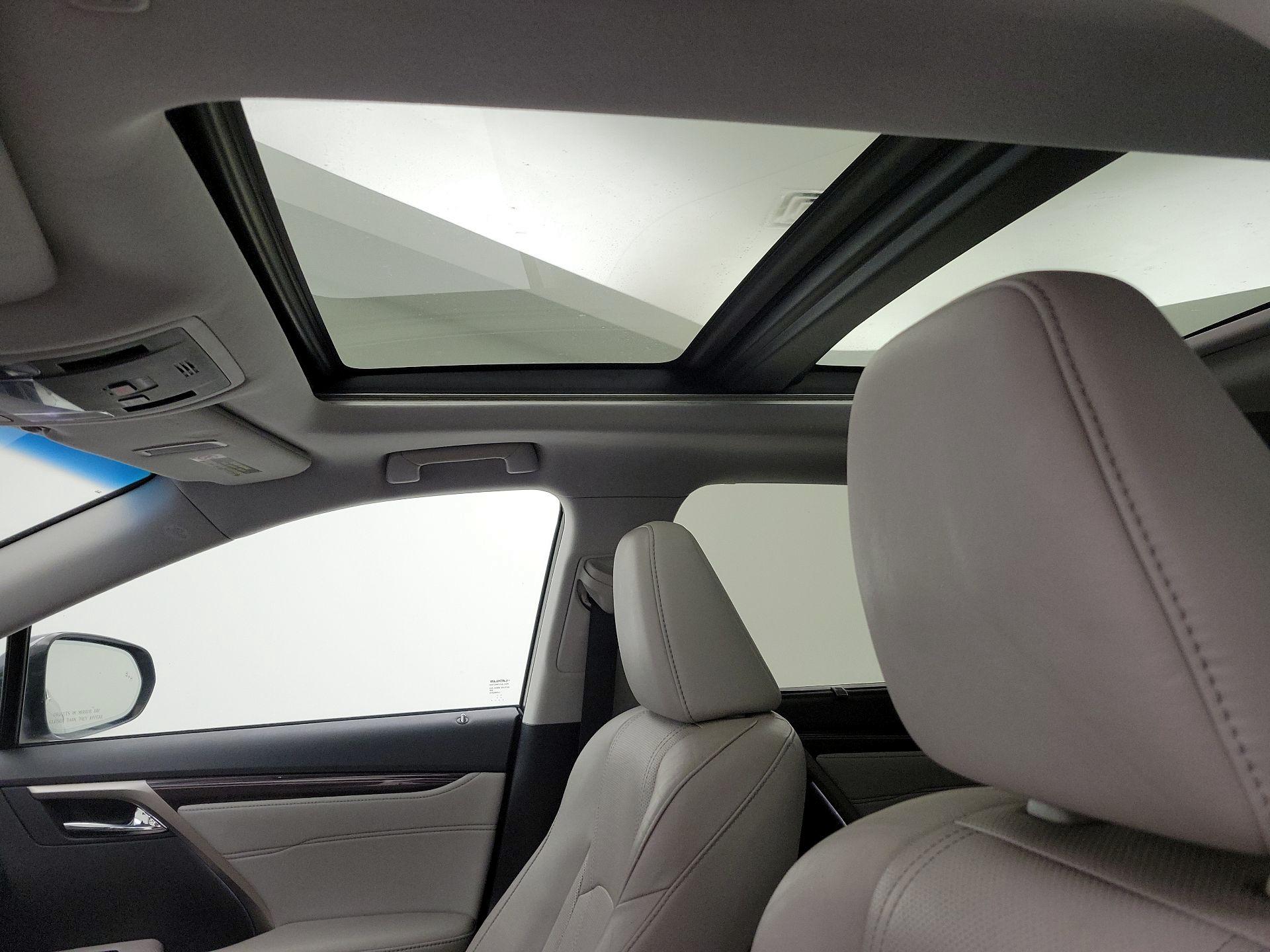 Thumbnail: 2016 Lexus RX - 18