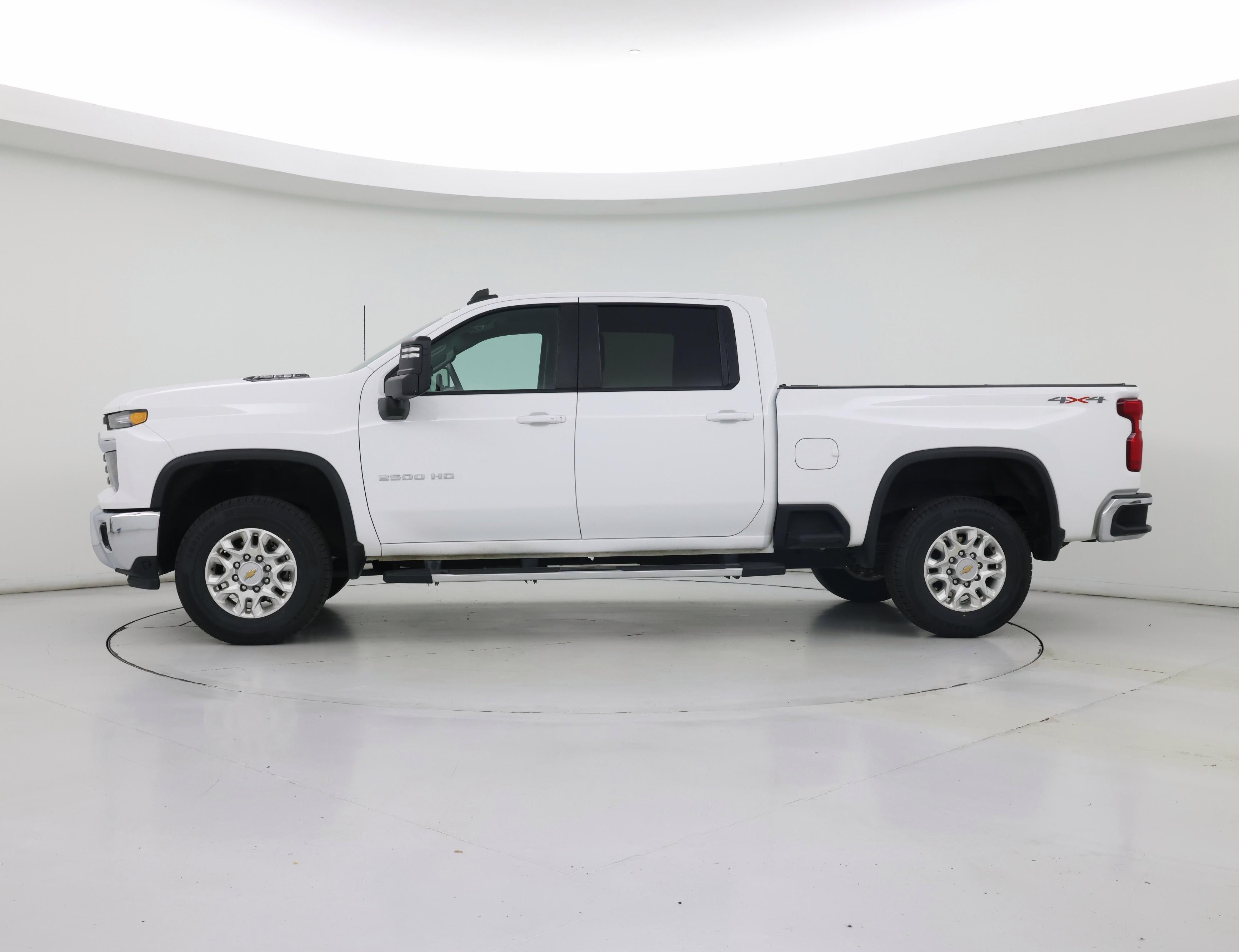 Thumbnail: 2024 Chevrolet Silverado 2500 - 3