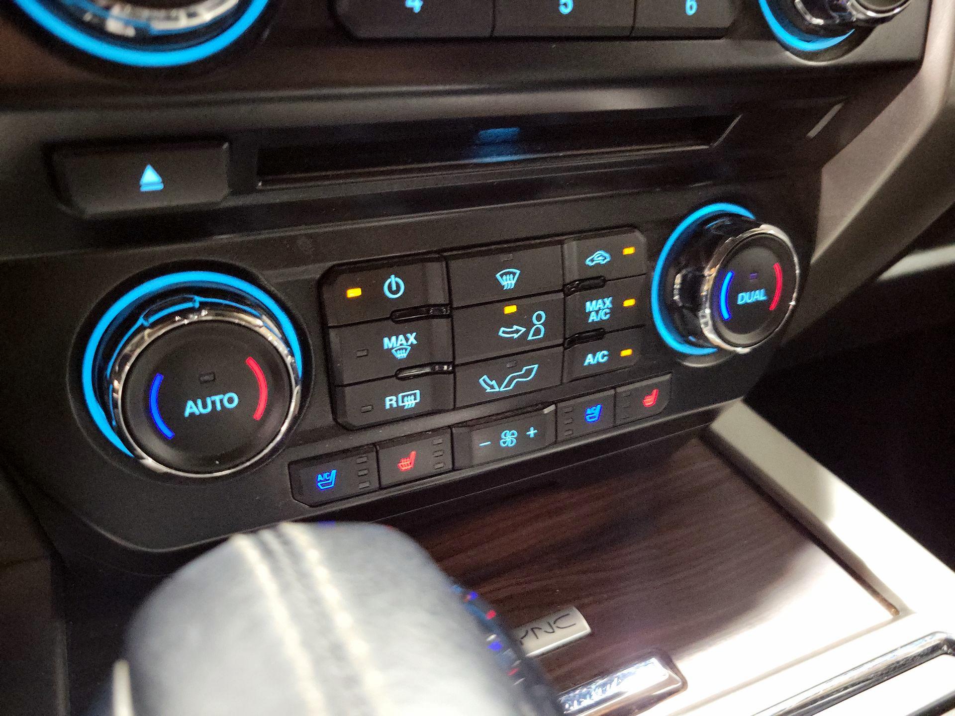 Thumbnail: 2016 Ford F-150 - 16