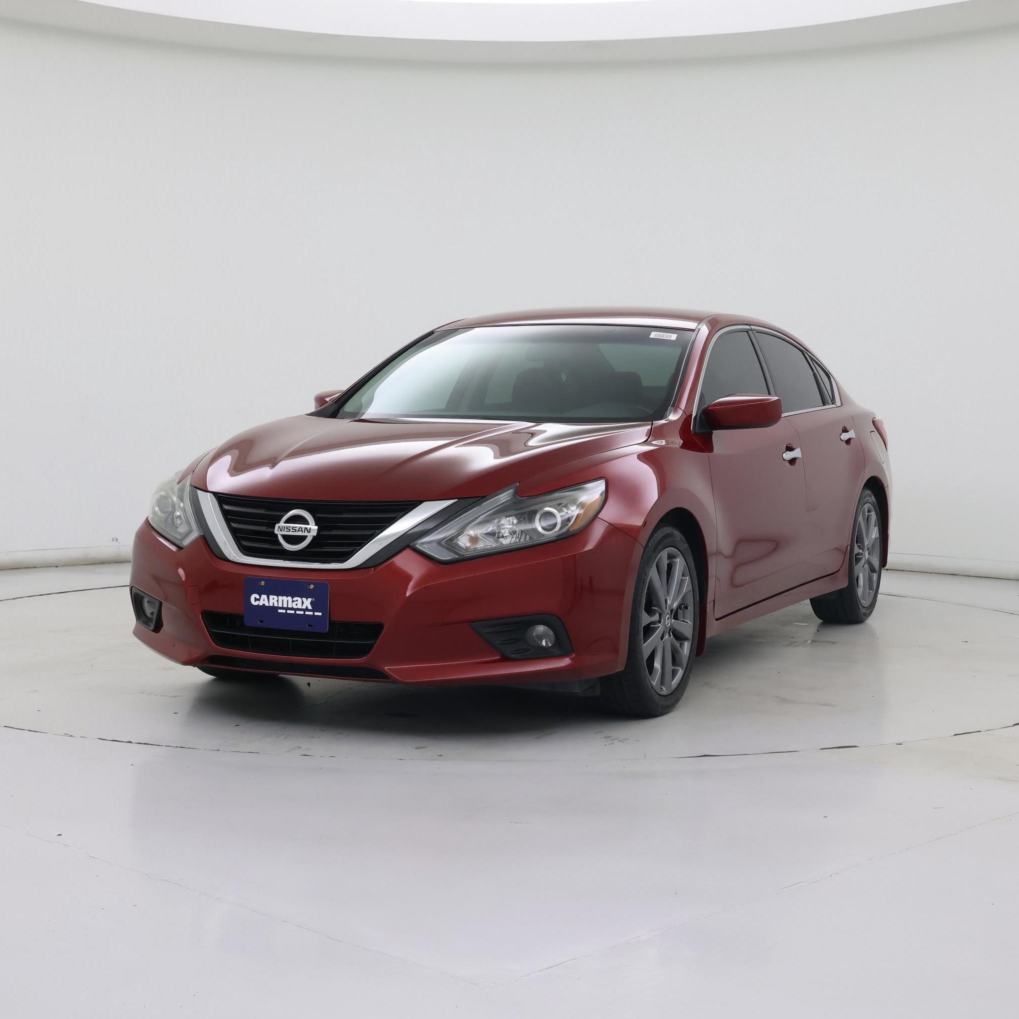 Thumbnail: 2018 Nissan Altima - 4