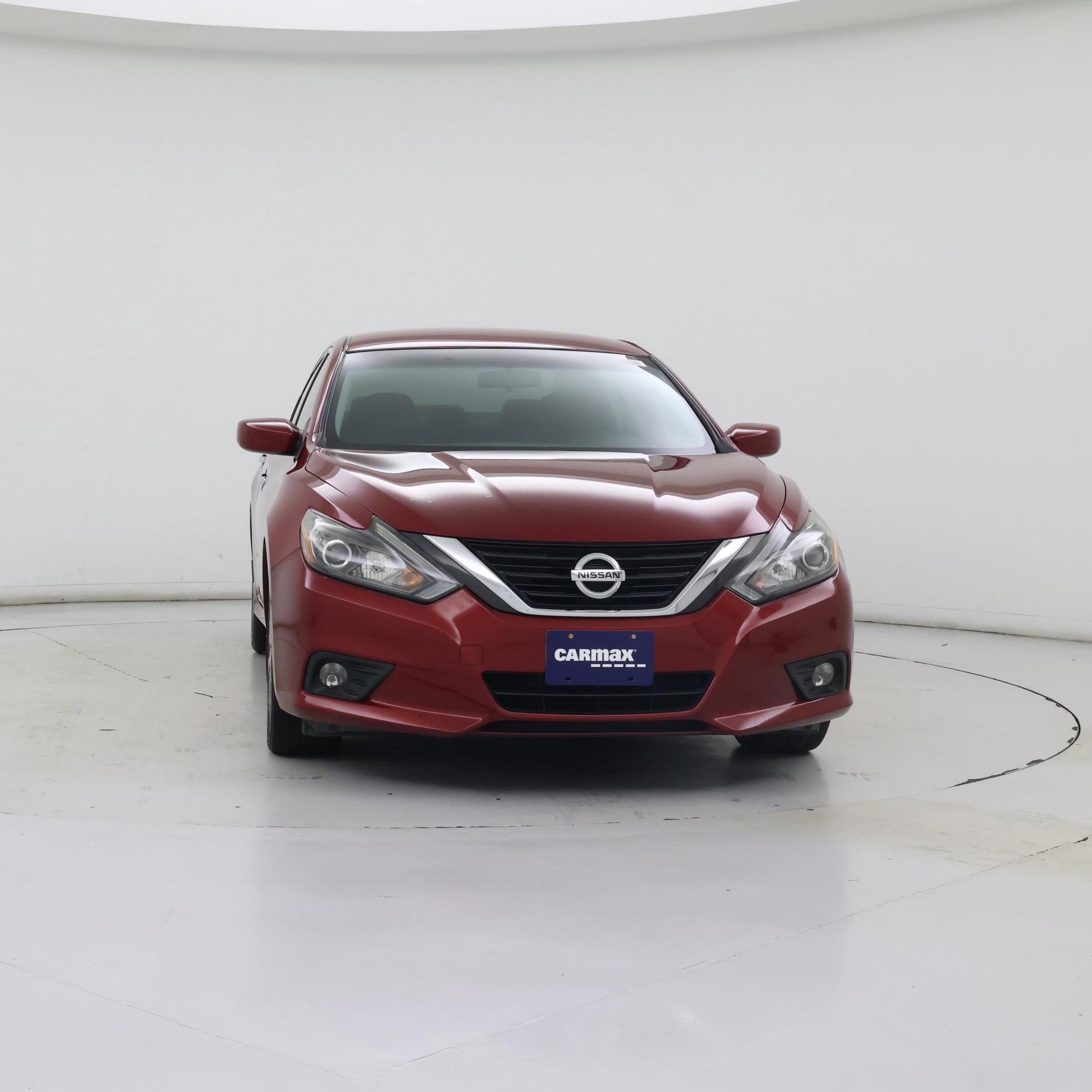 Thumbnail: 2018 Nissan Altima - 5