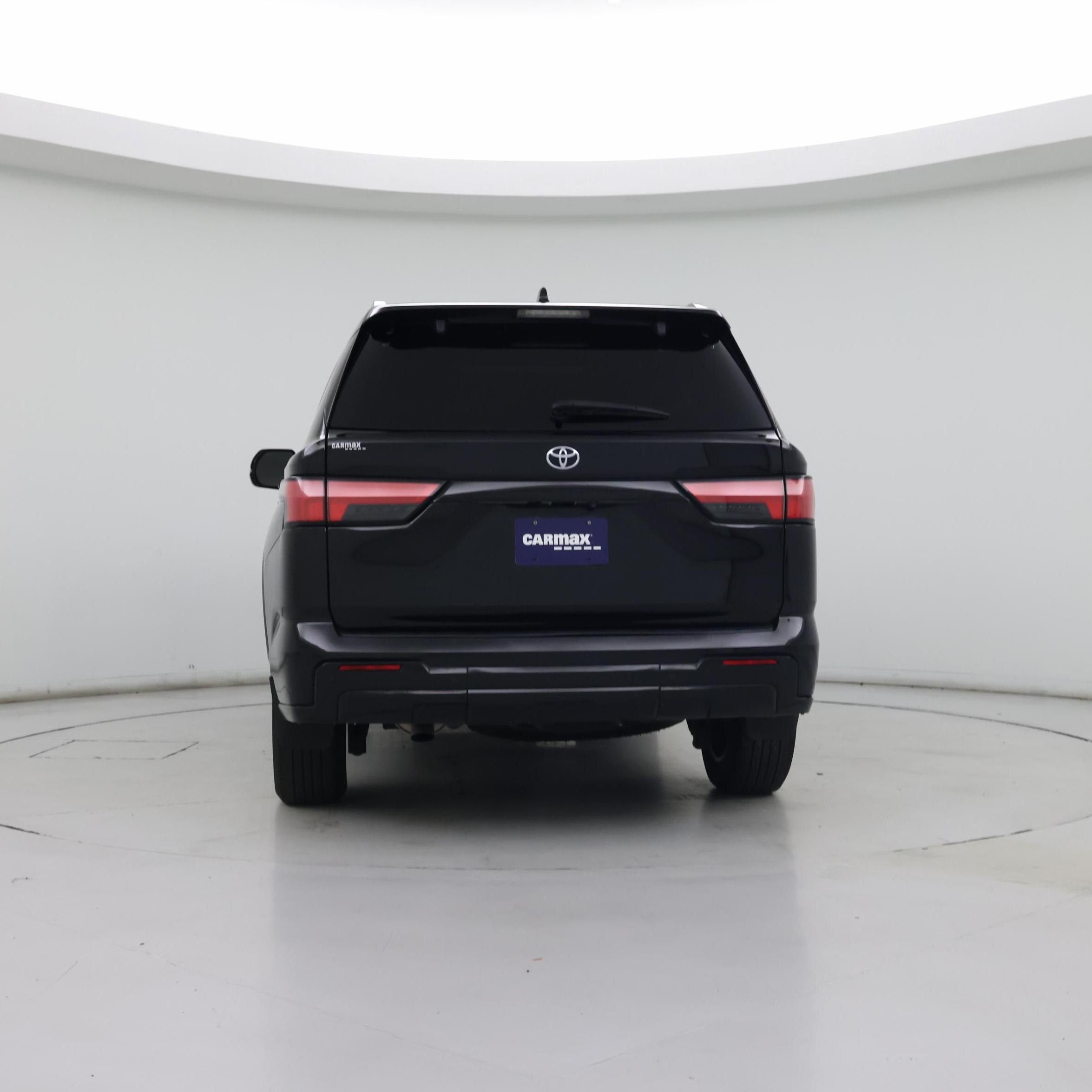 Thumbnail: 2023 Toyota Sequoia - 6