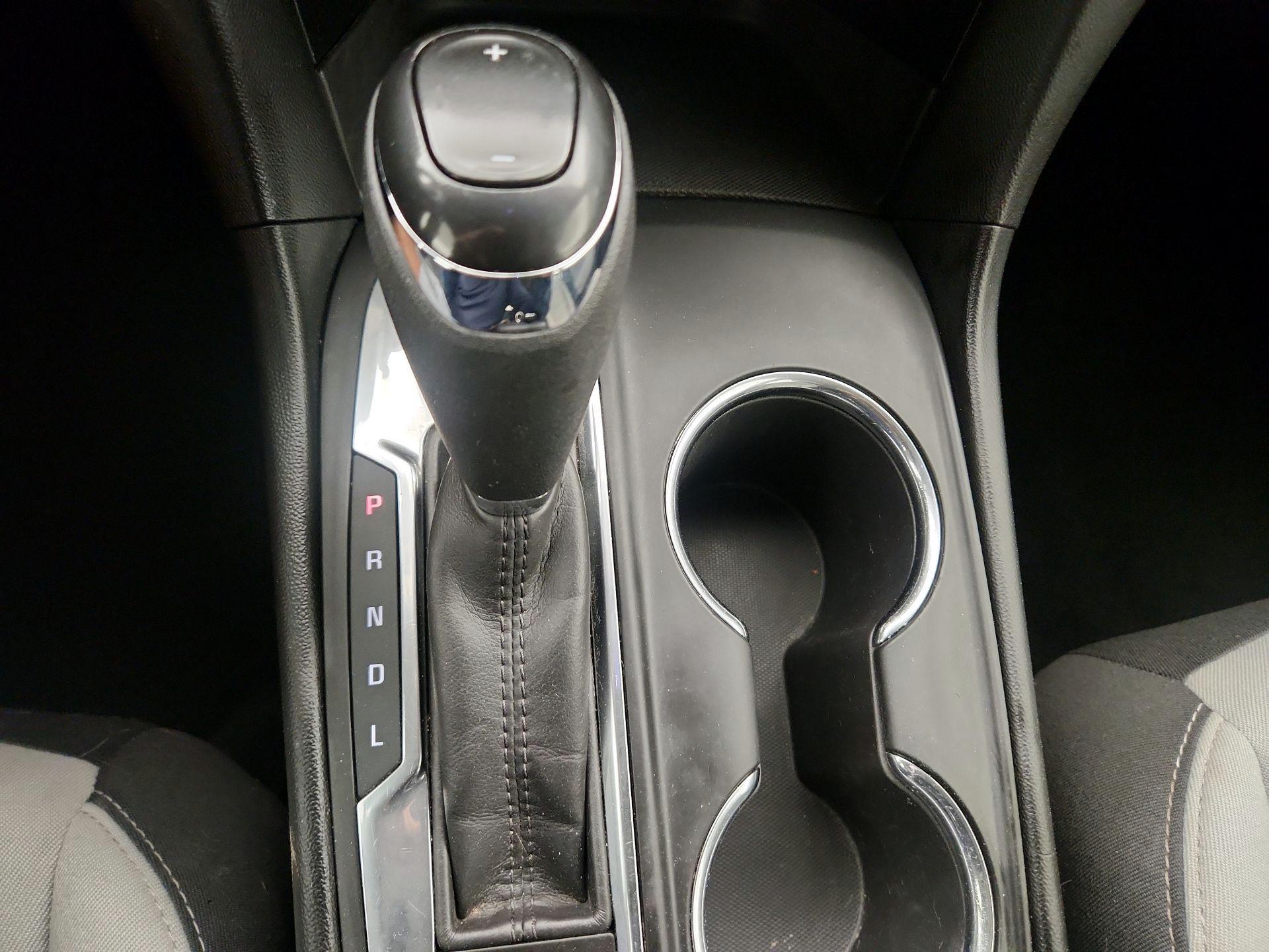 Thumbnail: 2019 Chevrolet Equinox - 17