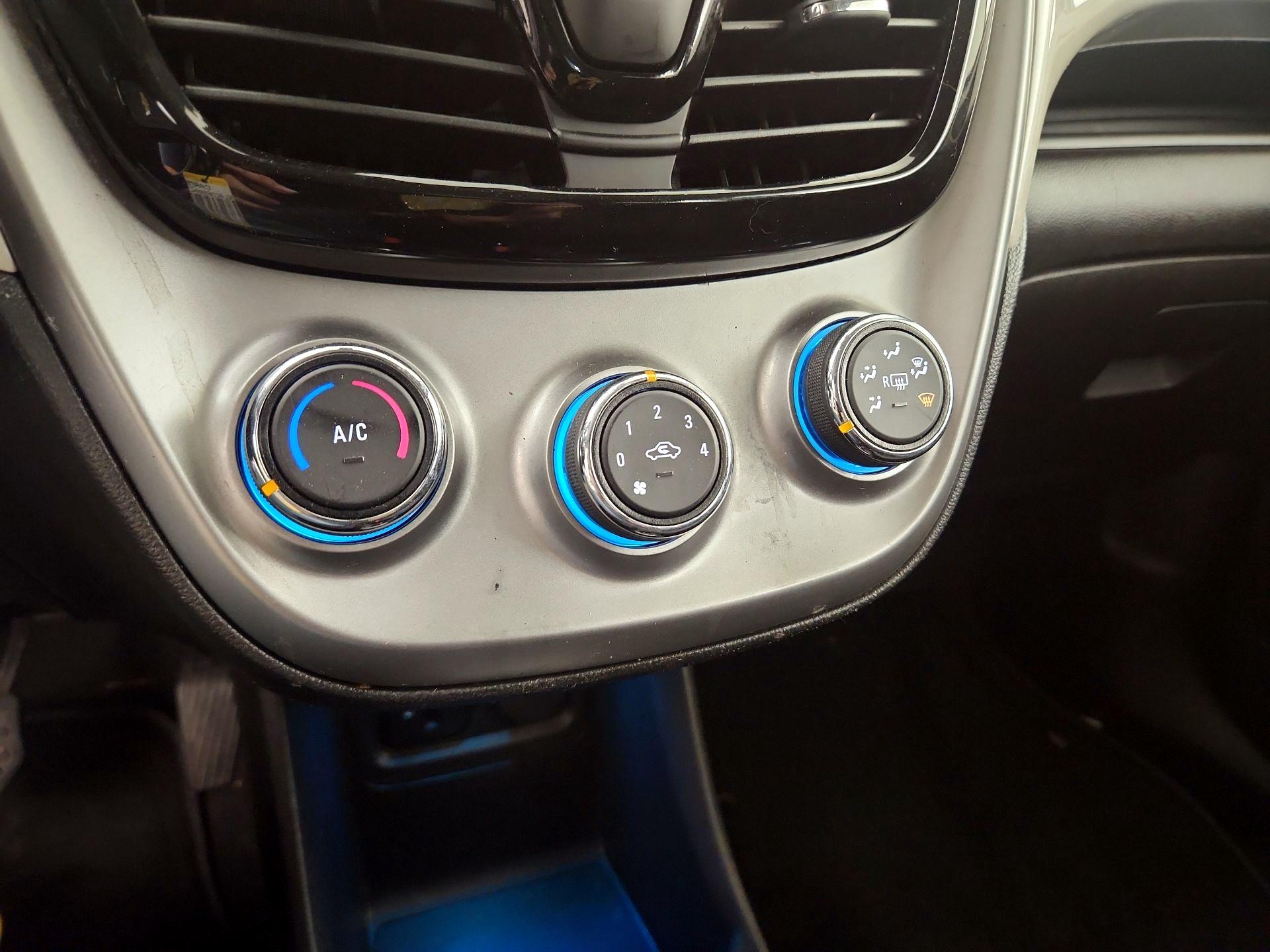 Thumbnail: 2017 Chevrolet Spark - 14