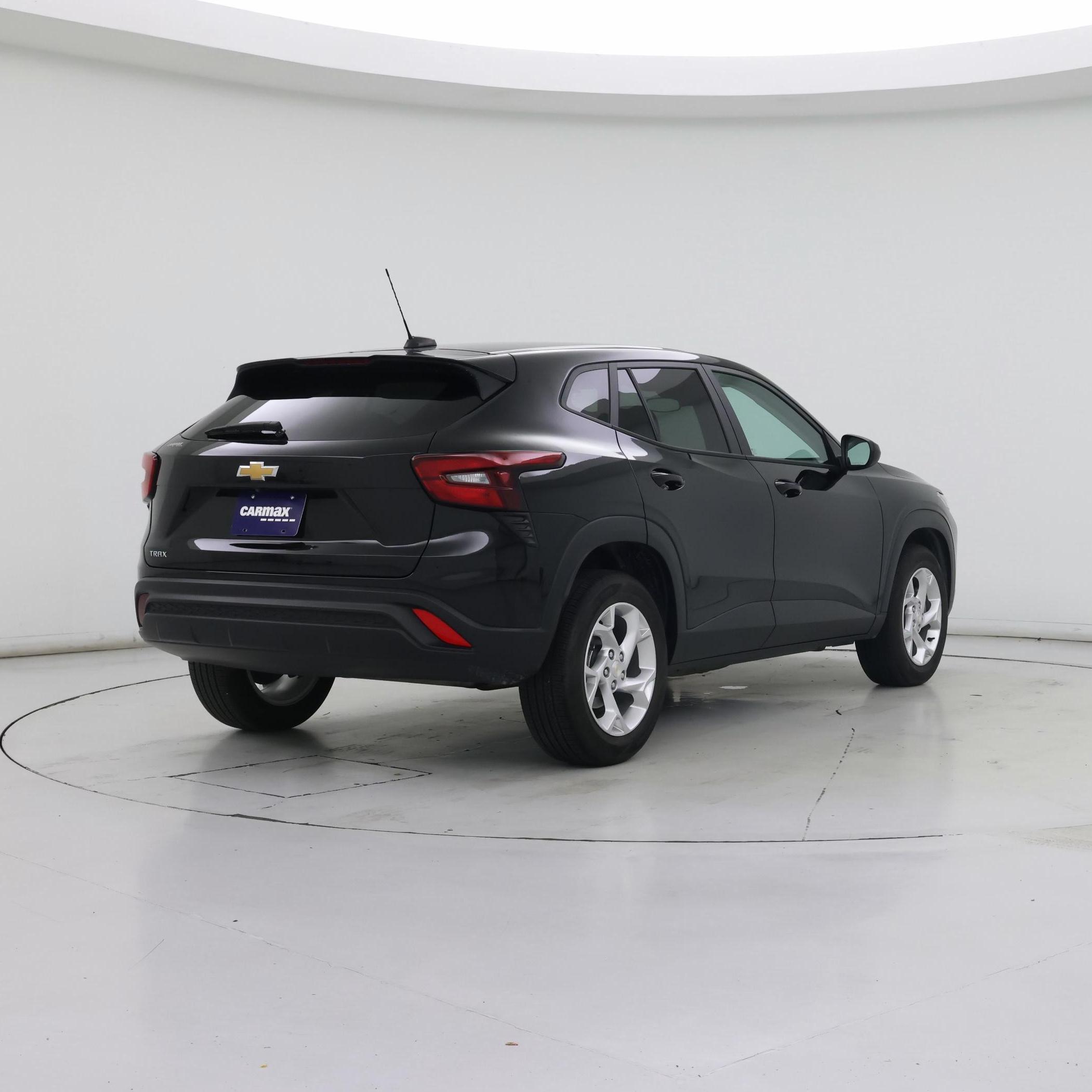 Thumbnail: 2024 Chevrolet Trax - 8