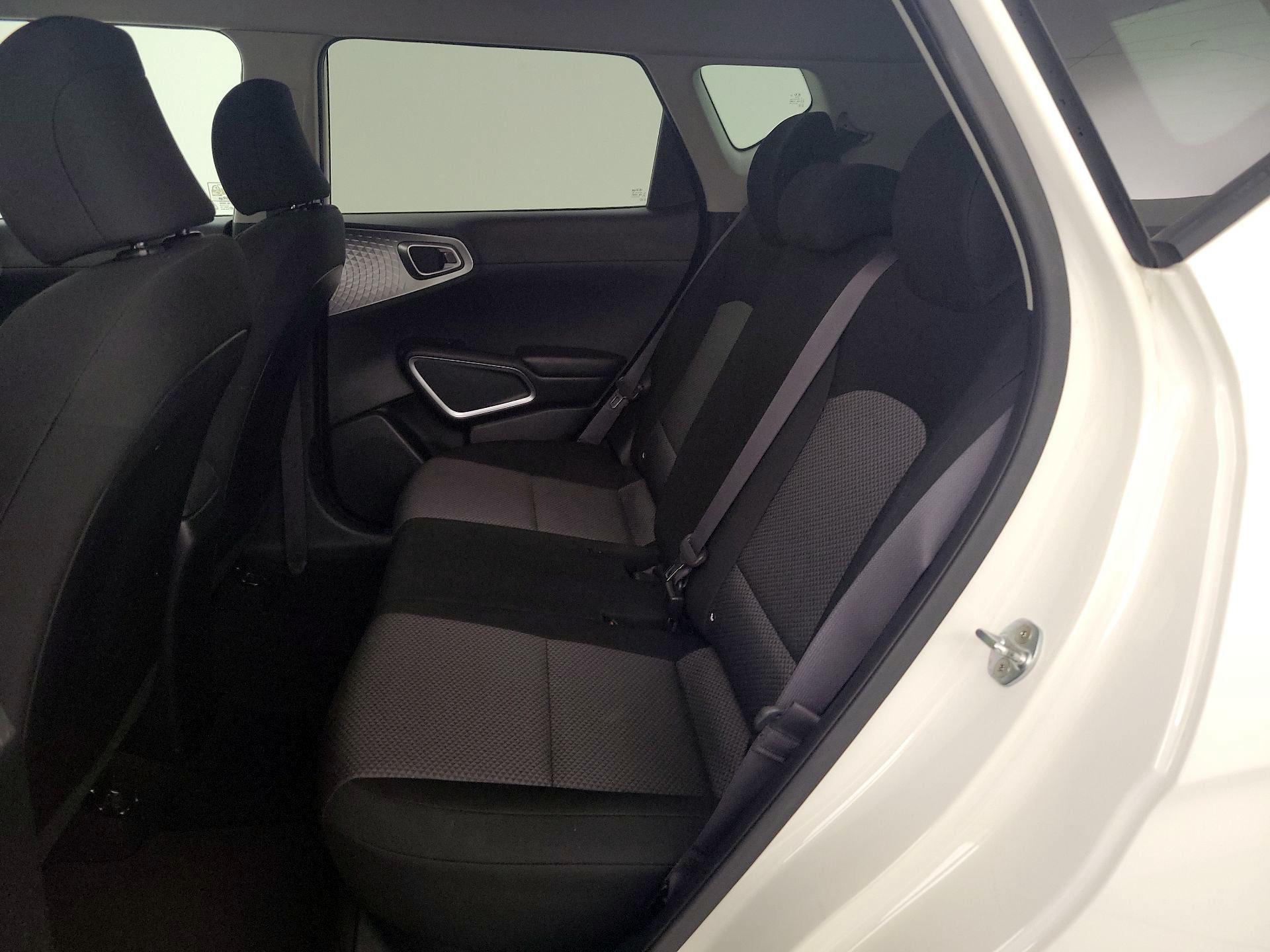 Thumbnail: 2020 Kia Soul - 18