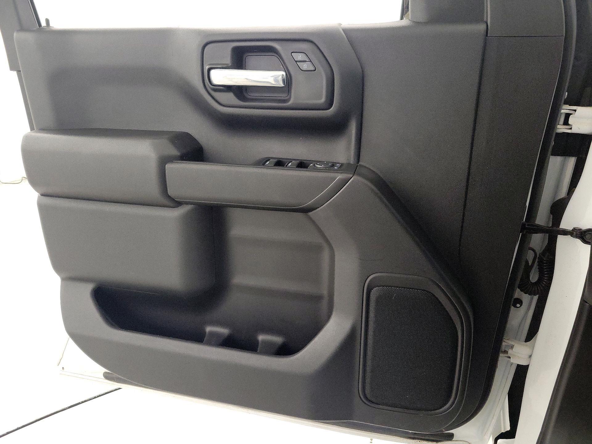 Thumbnail: 2022 Chevrolet Silverado 1500 - 12