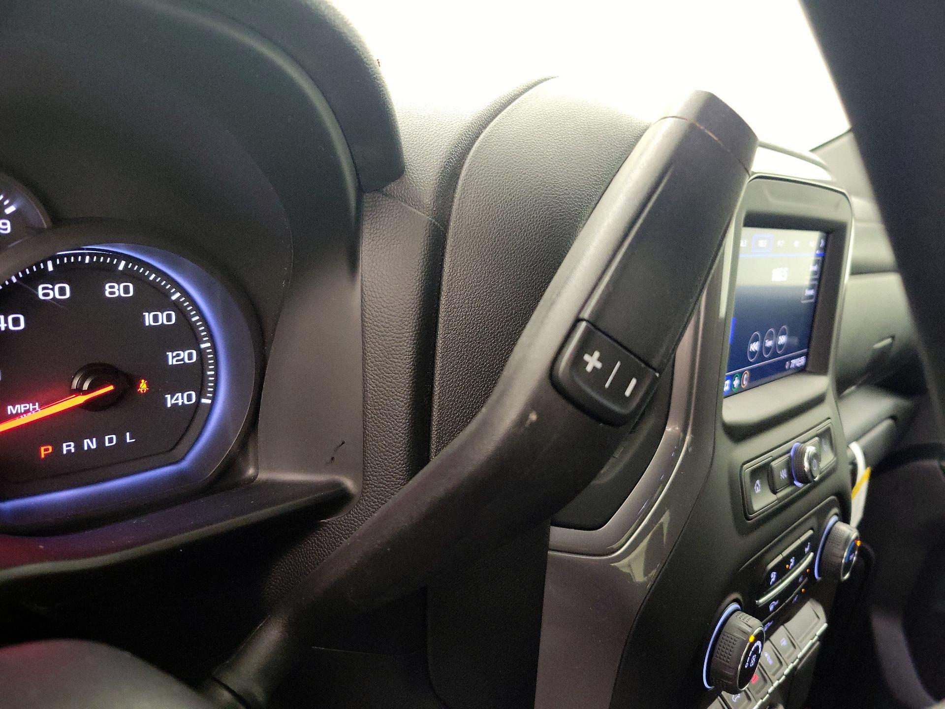 Thumbnail: 2022 Chevrolet Silverado 1500 - 17