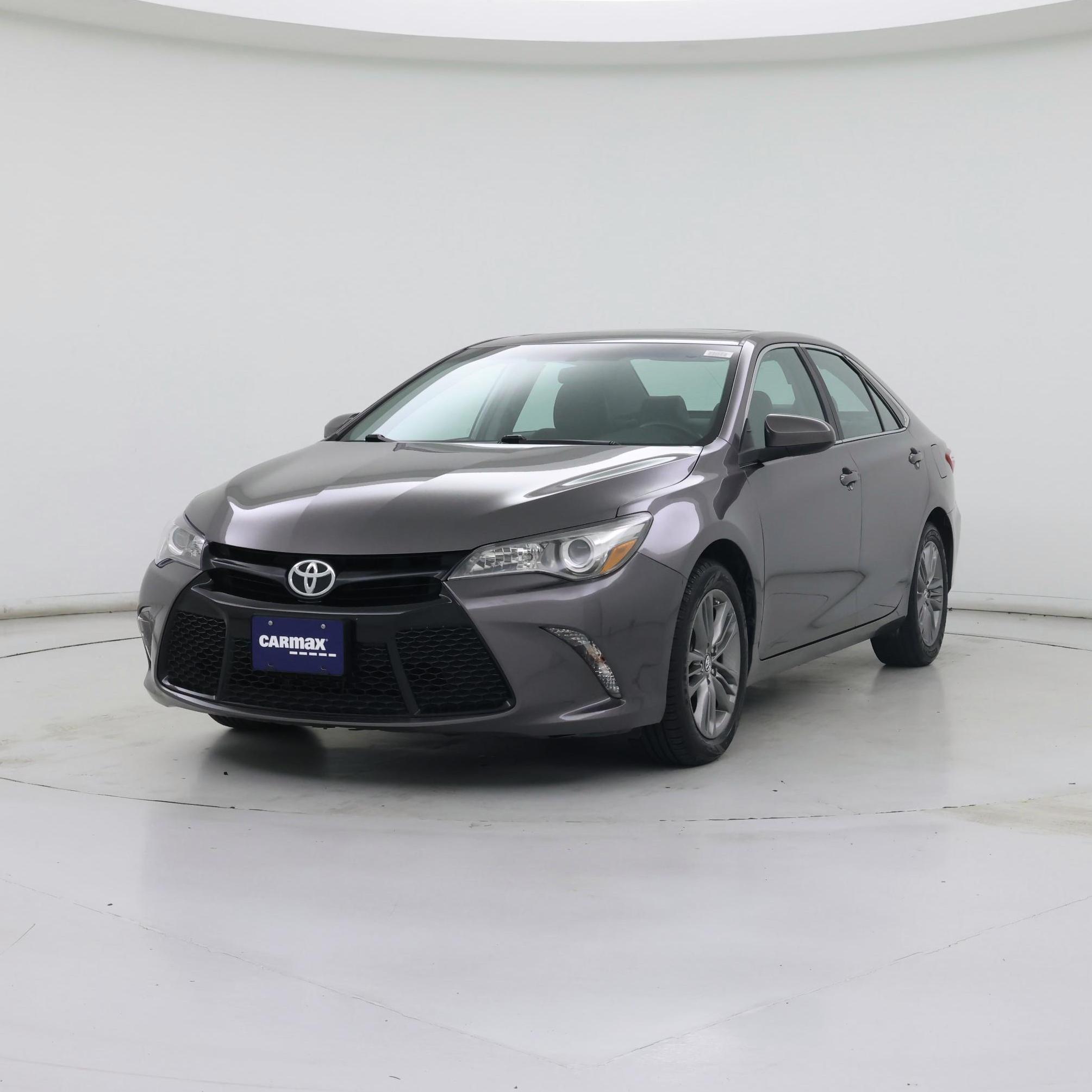 Thumbnail: 2016 Toyota Camry - 4