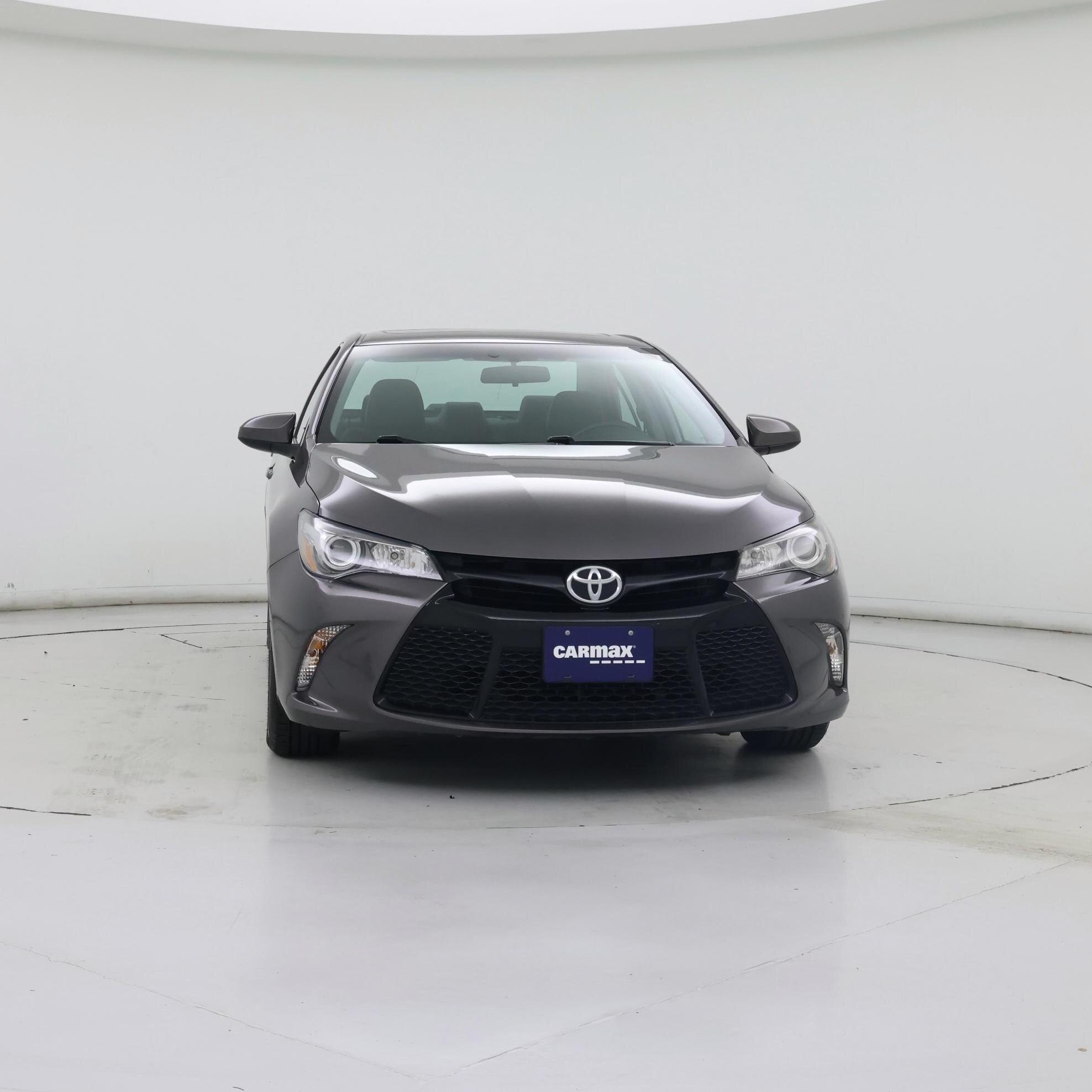 Thumbnail: 2016 Toyota Camry - 5
