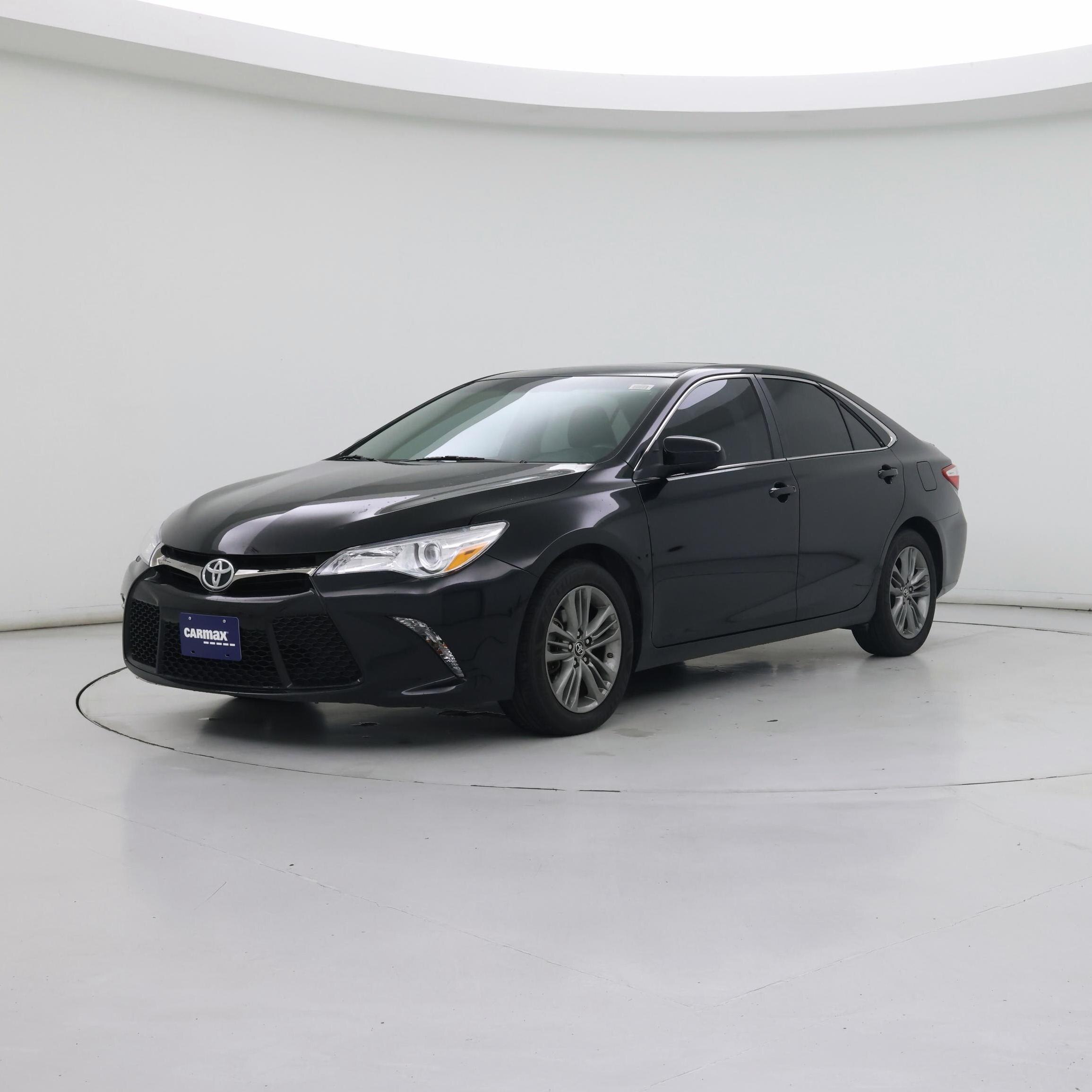 Thumbnail: 2015 Toyota Camry - 4