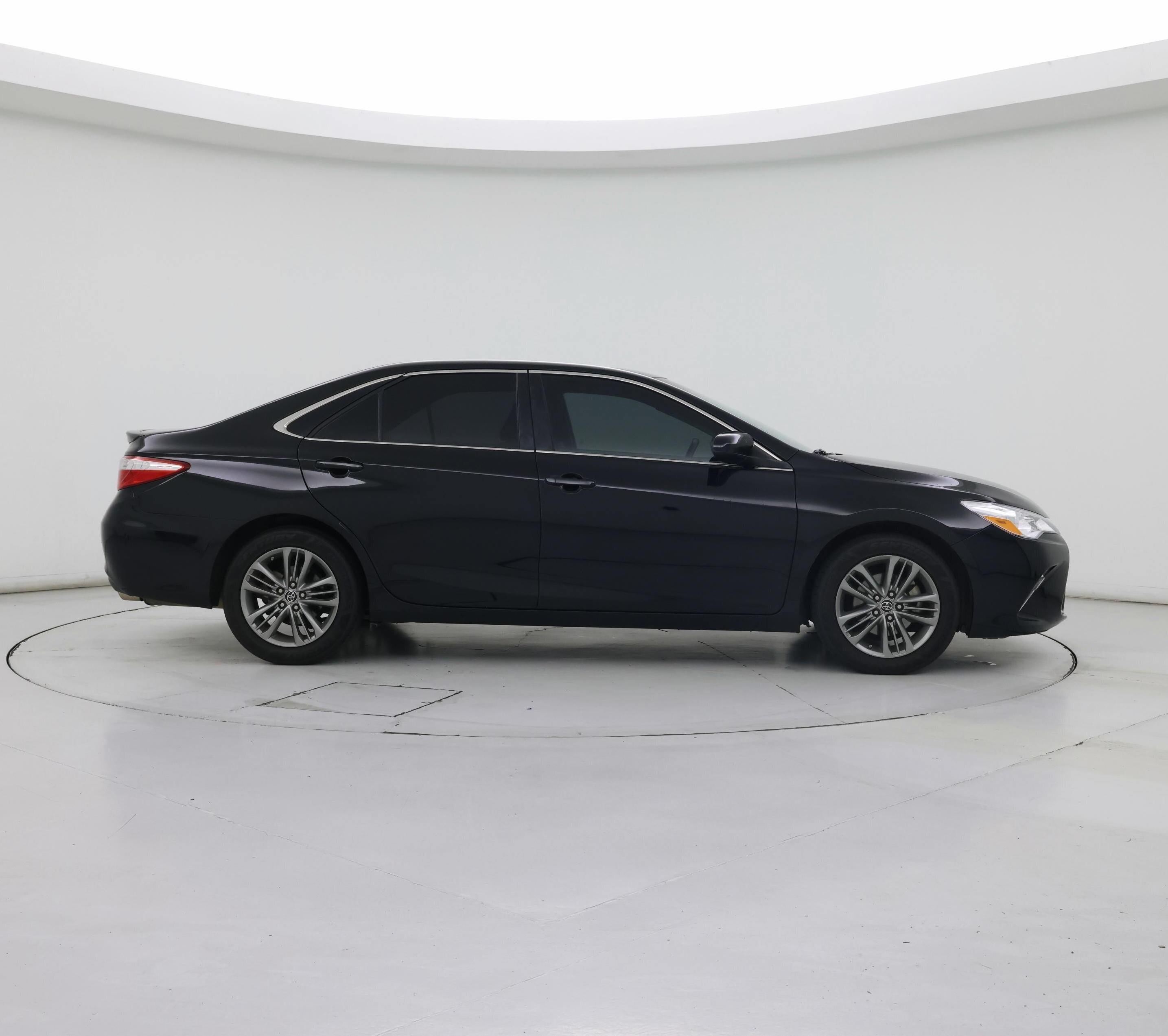Thumbnail: 2015 Toyota Camry - 7