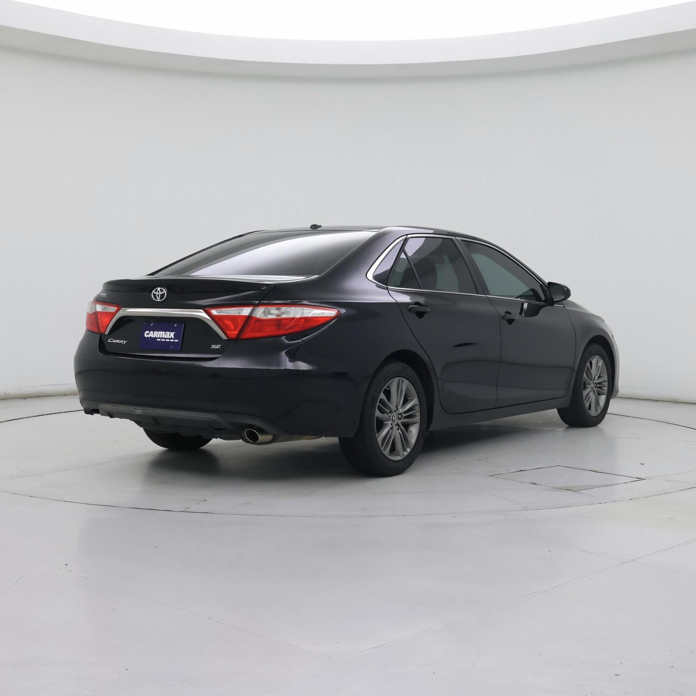 Thumbnail: 2015 Toyota Camry - 8