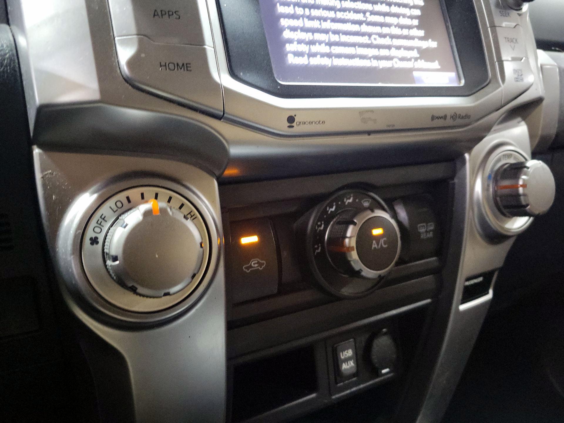 Thumbnail: 2016 Toyota 4Runner - 16