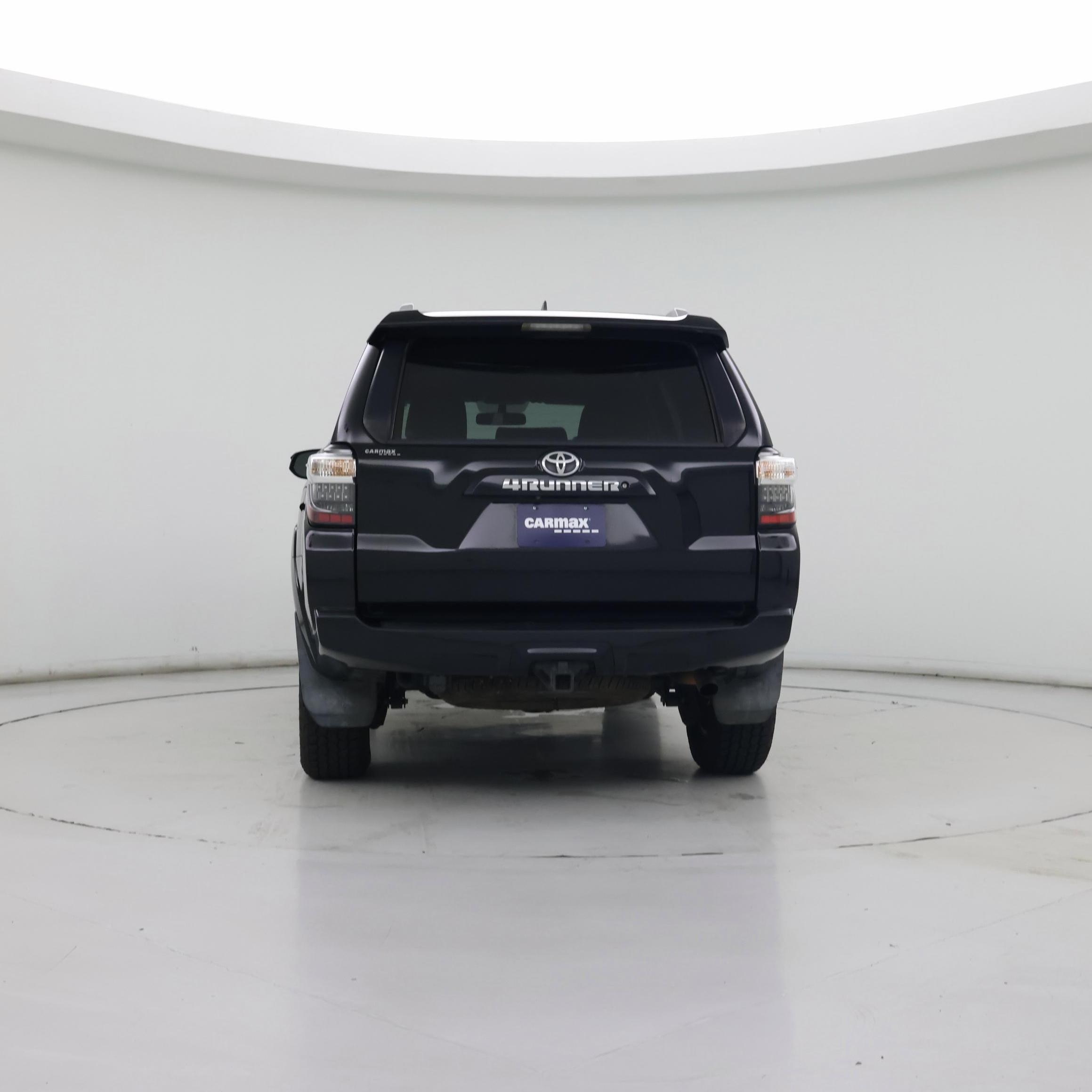 Thumbnail: 2016 Toyota 4Runner - 6