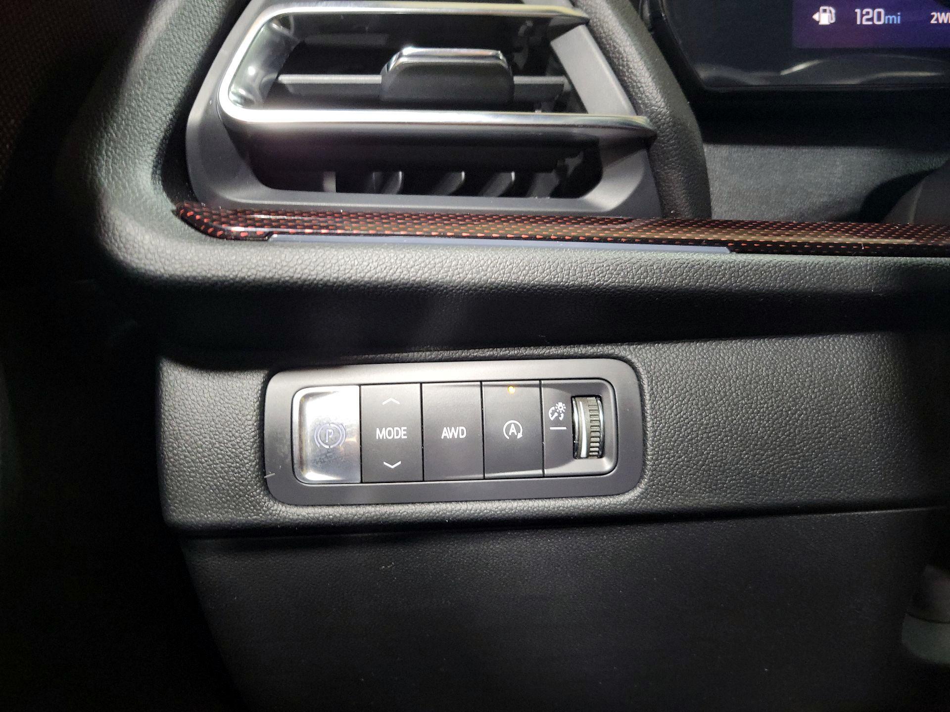 Thumbnail: 2025 Chevrolet Traverse - 13