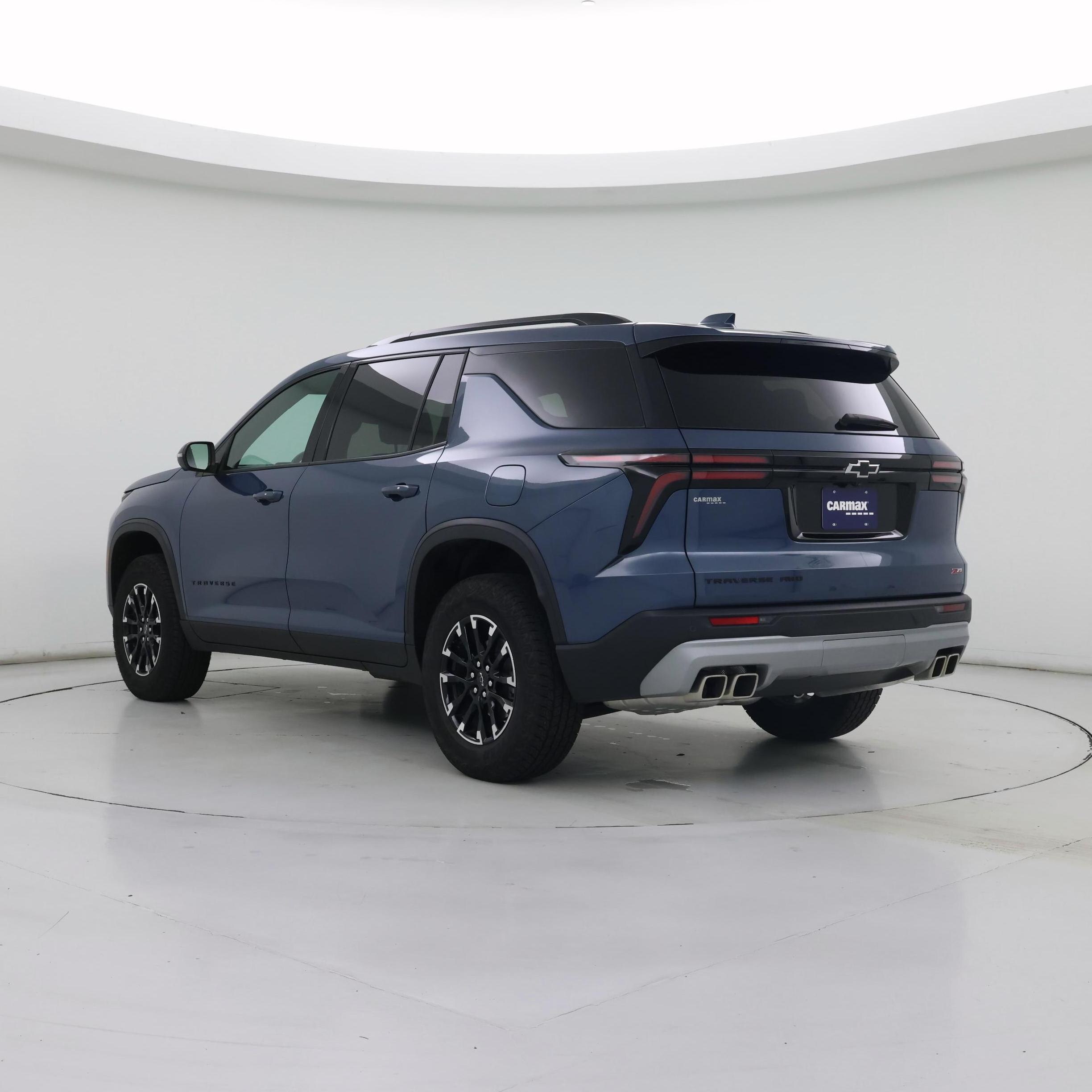 Thumbnail: 2025 Chevrolet Traverse - 2