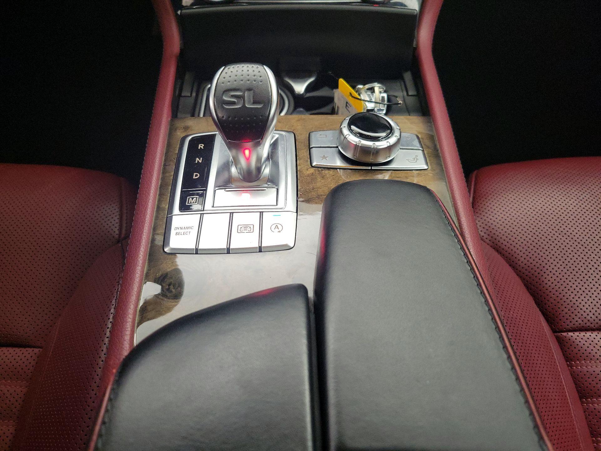 Thumbnail: 2019 Mercedes-Benz SL-Class - 18