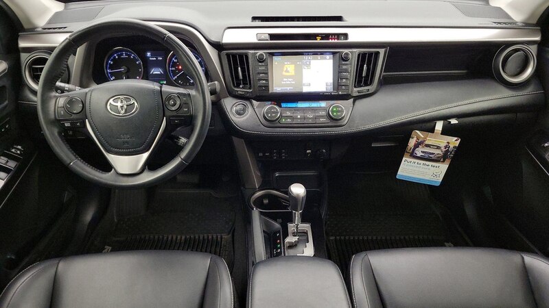 2018 Toyota RAV4 Limited 9