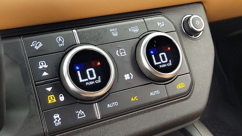 2021 Land Rover Defender 90 17